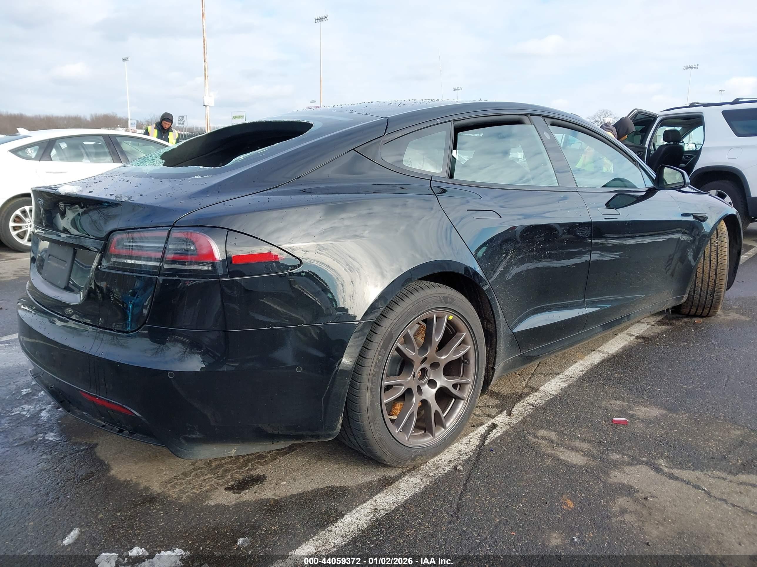 TESLA MODEL image 4