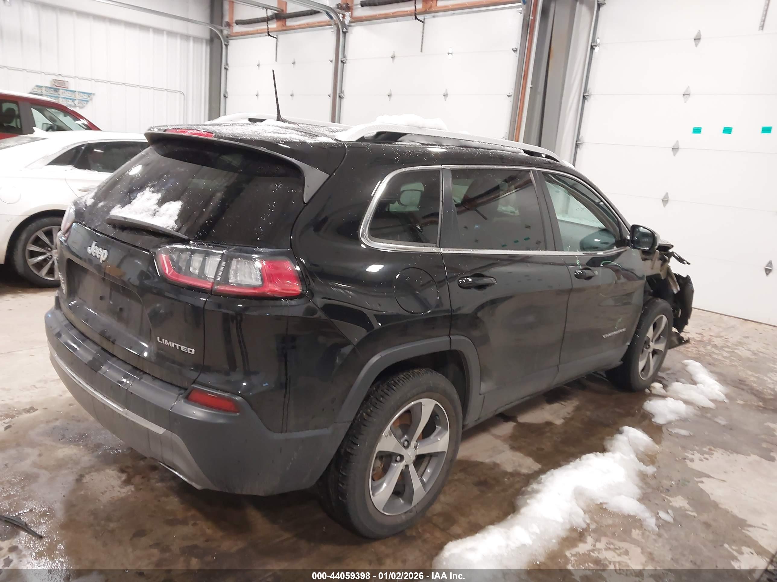 JEEP CHEROKEE image 4