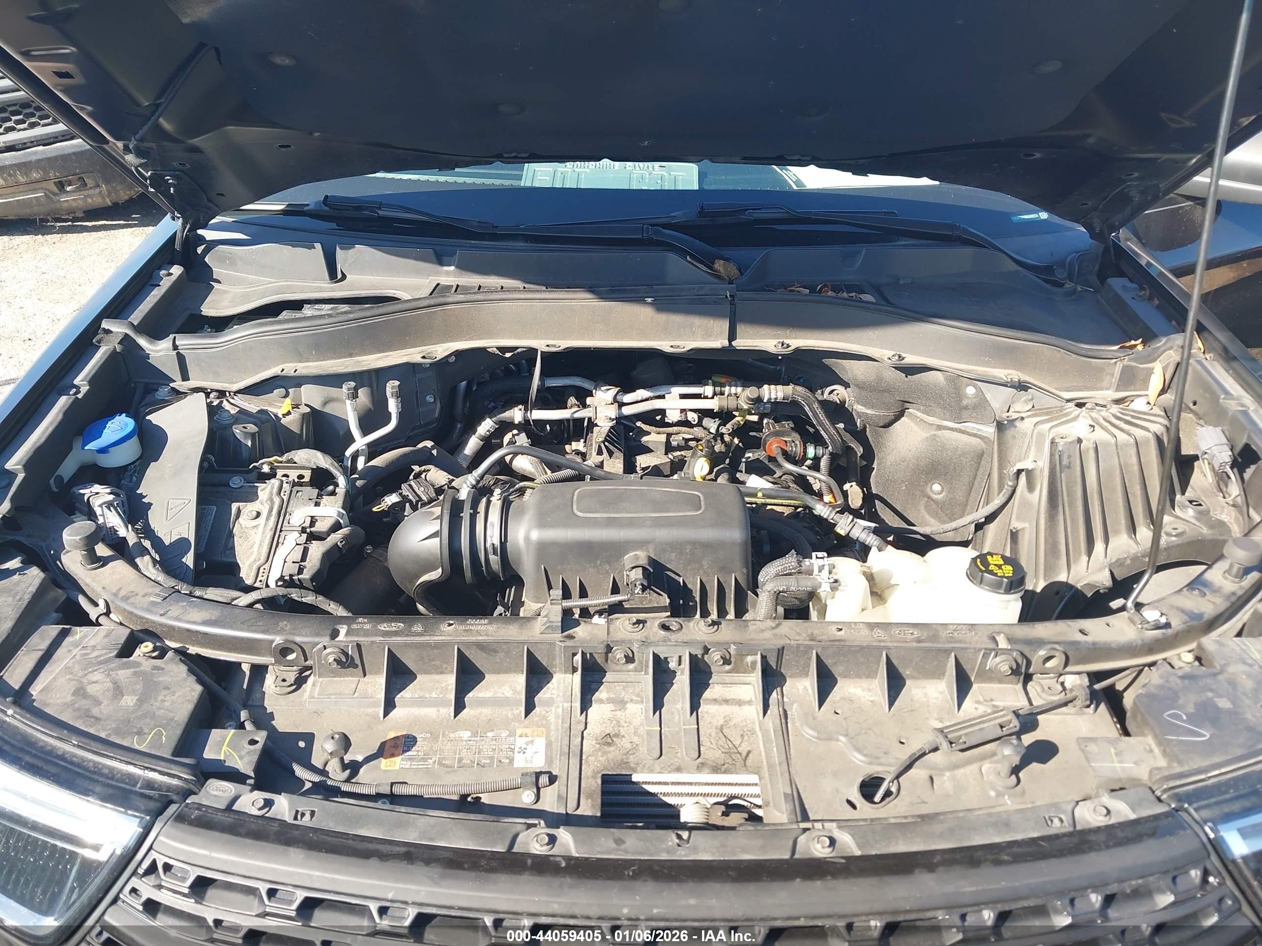 FORD EXPLORER image 10