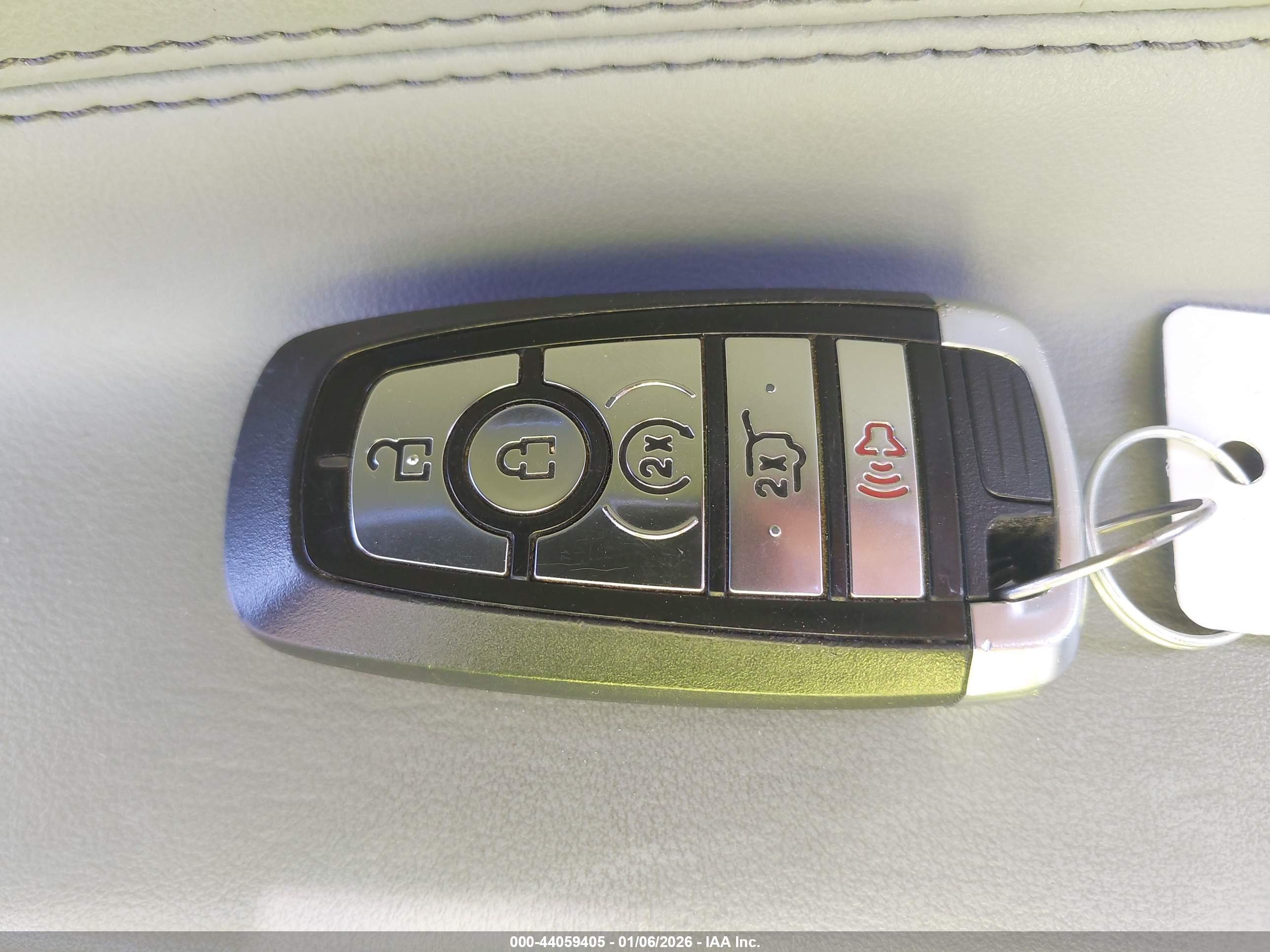 FORD EXPLORER image 11