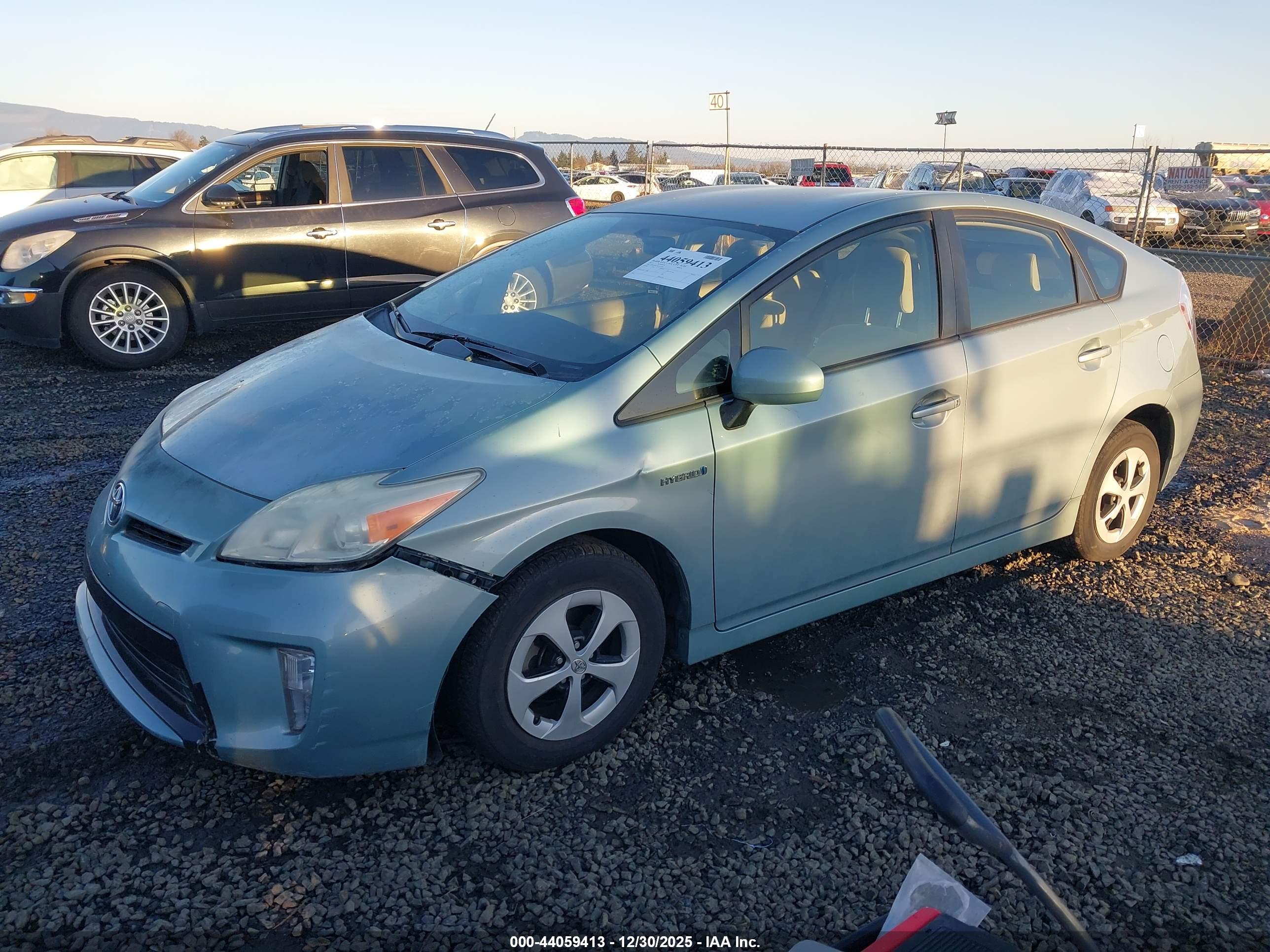 TOYOTA PRIUS image 2