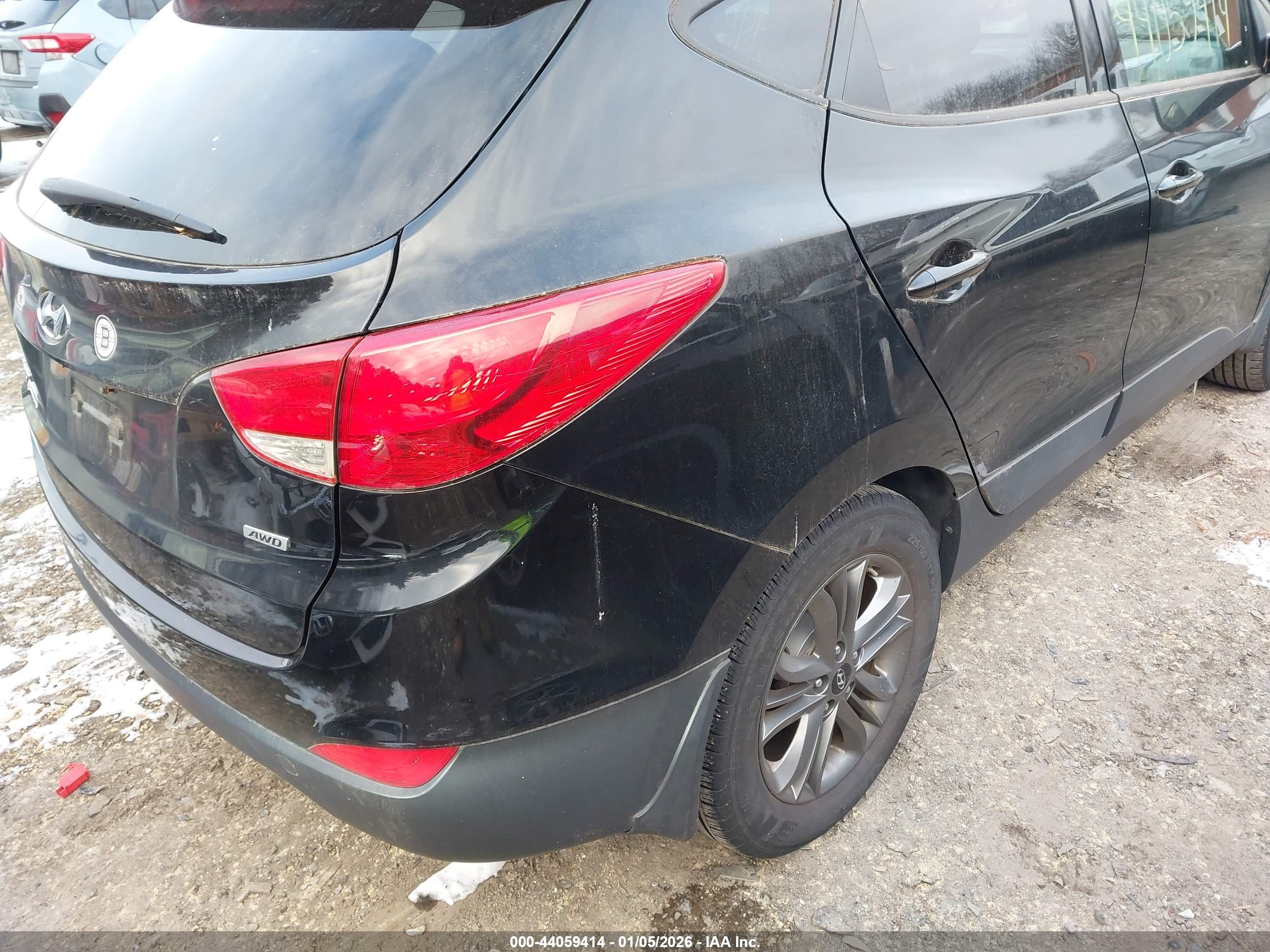 HYUNDAI TUCSON image 4