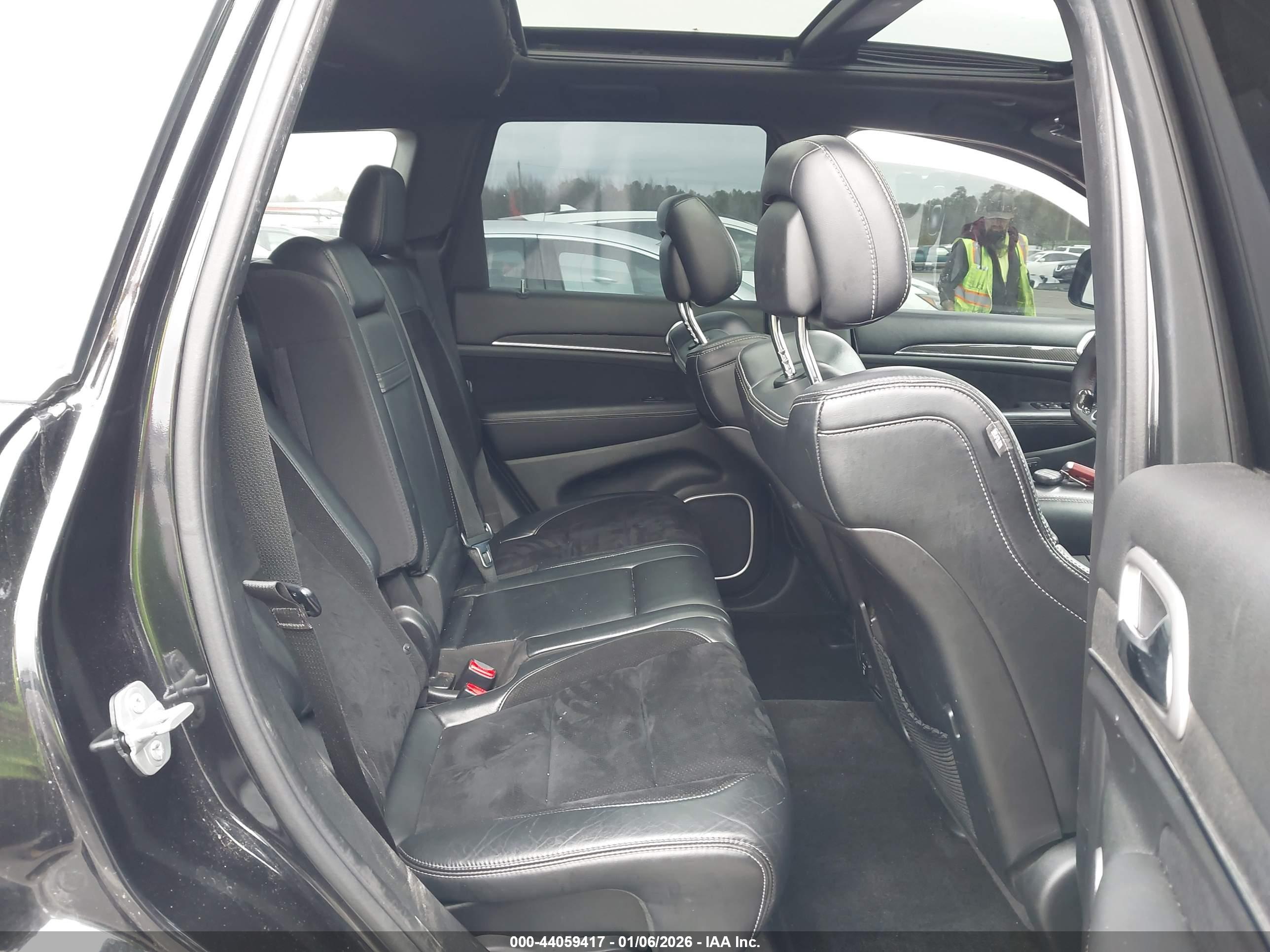 JEEP GRAND image 8