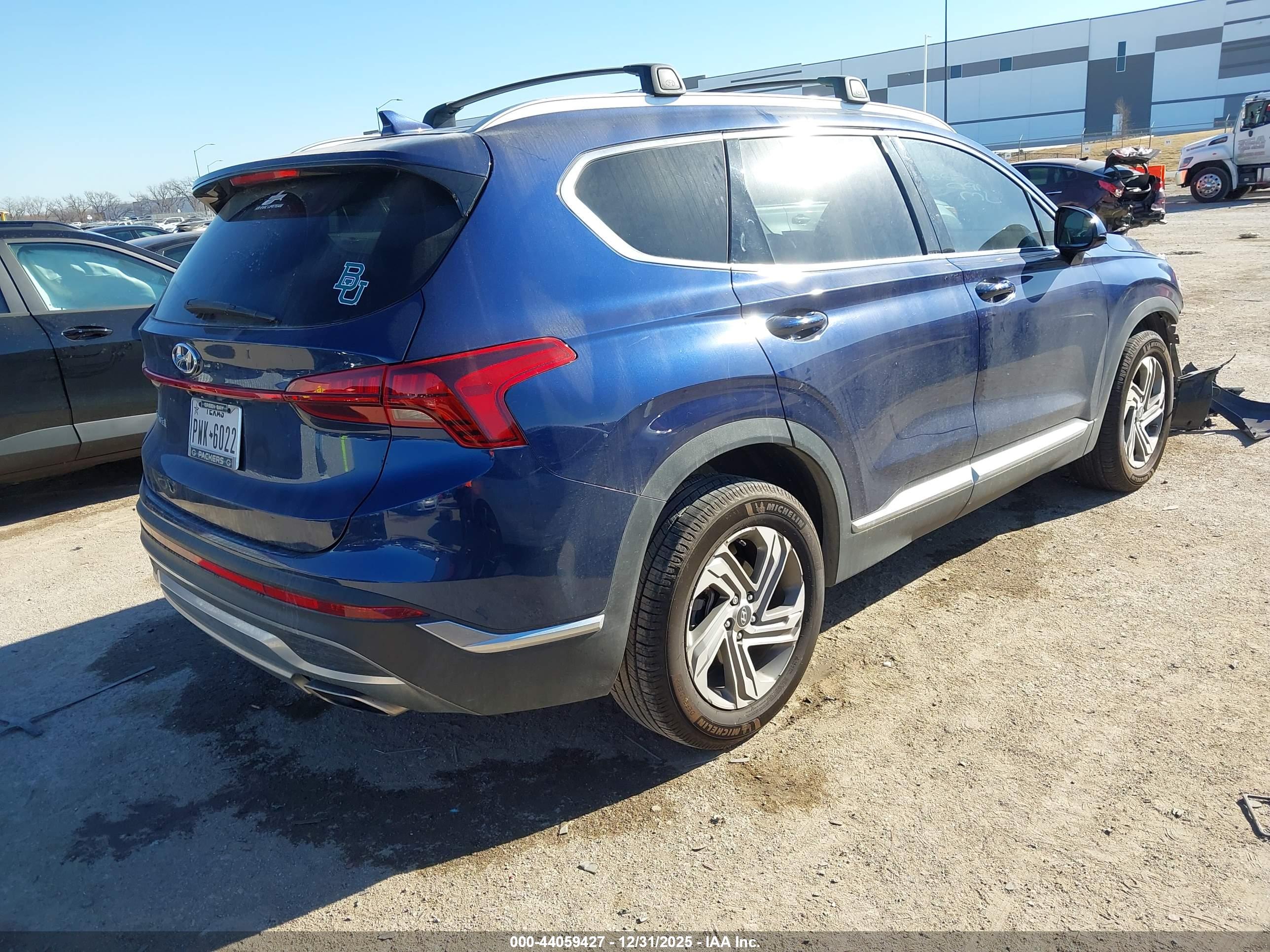 HYUNDAI SANTA image 4