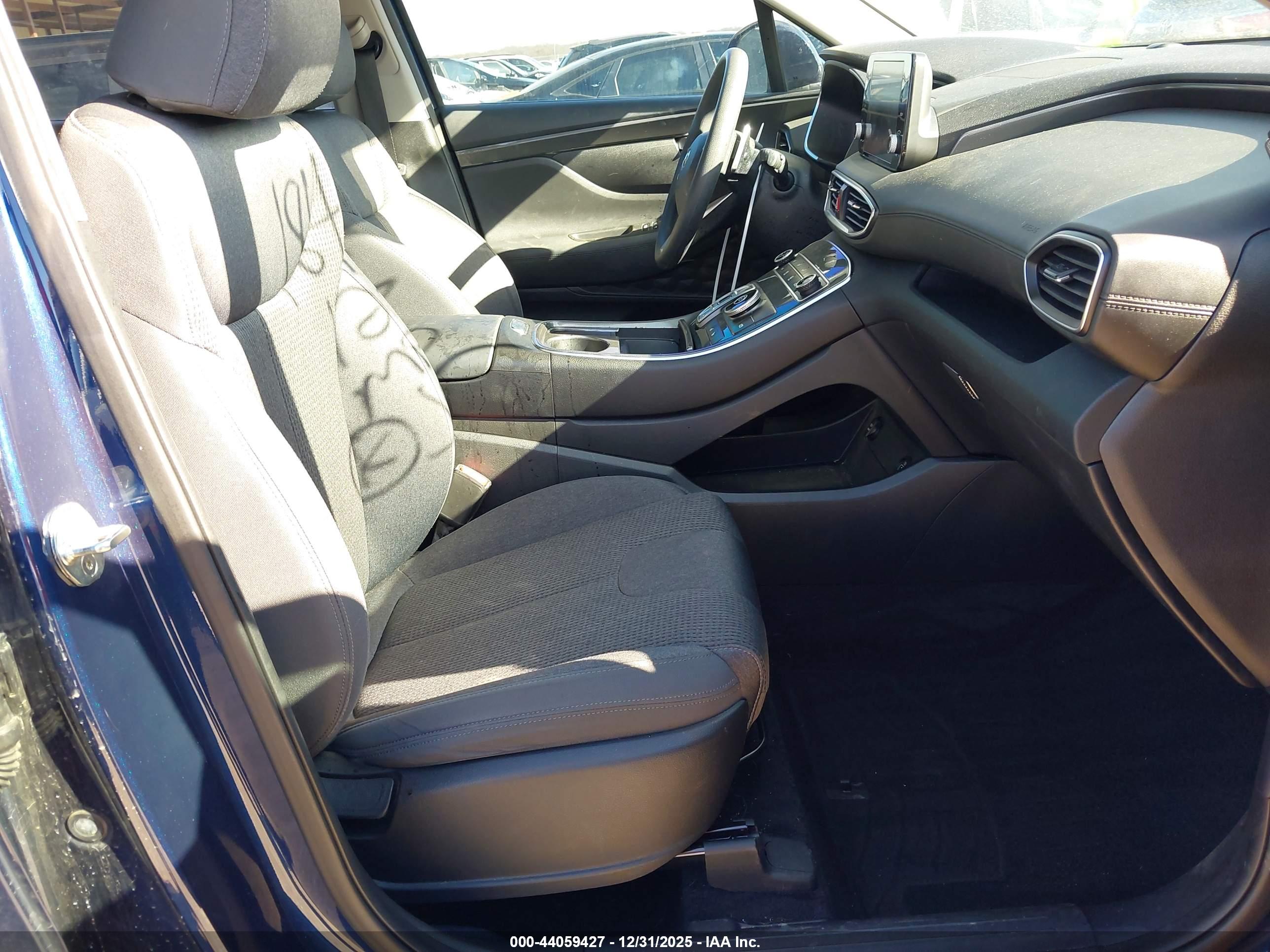 HYUNDAI SANTA image 5