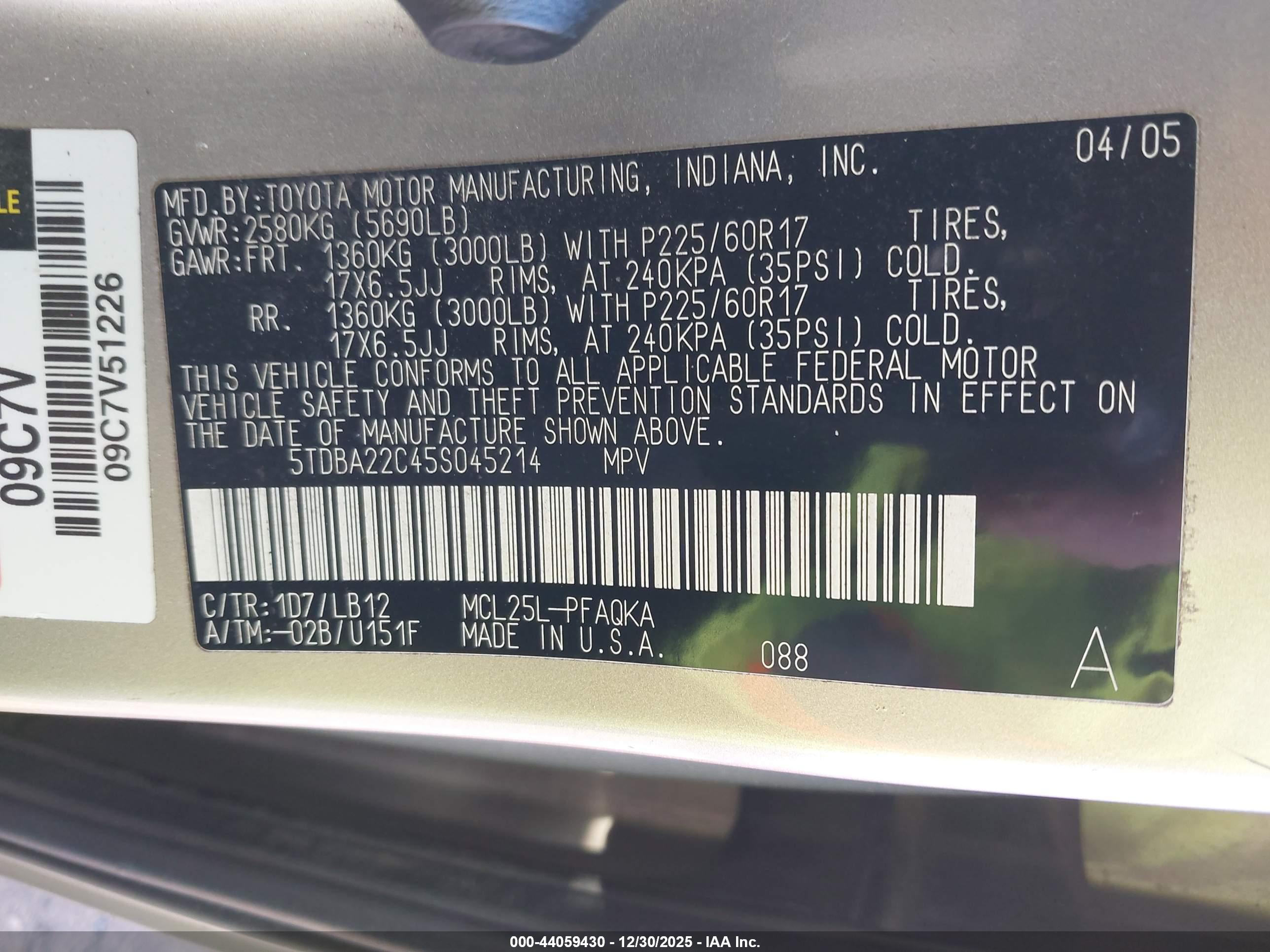 TOYOTA SIENNA image 9