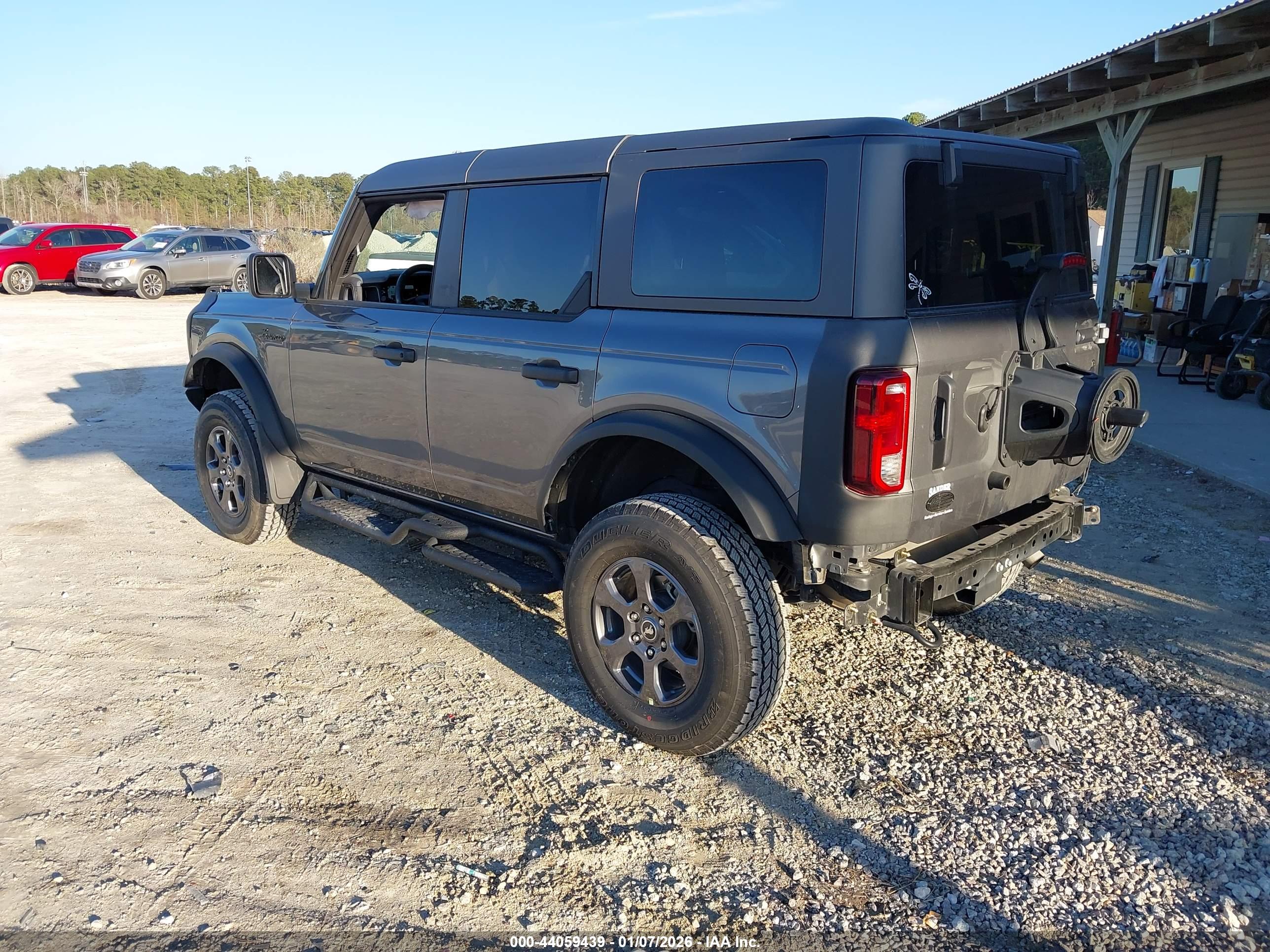 FORD BRONCO image 3
