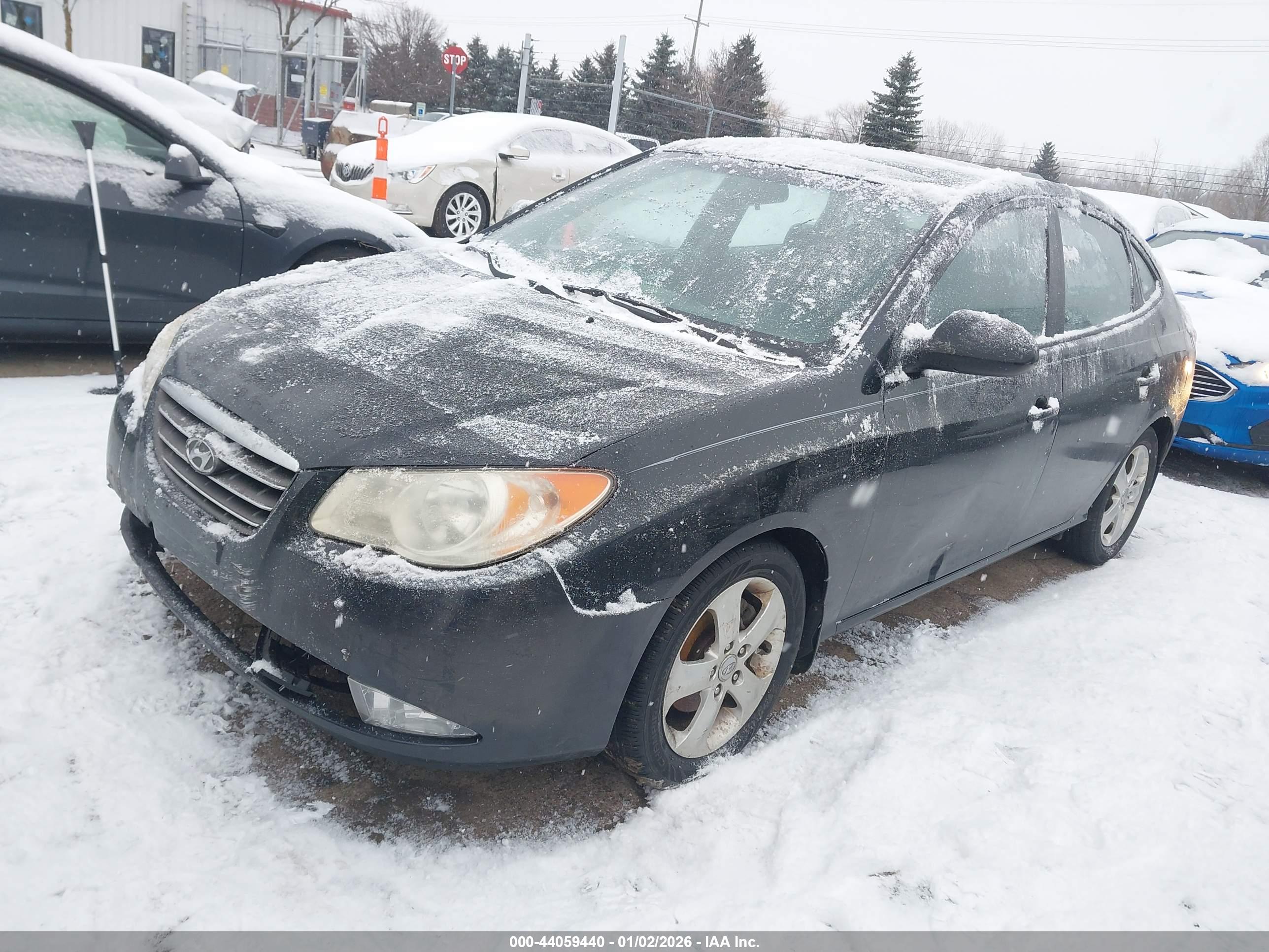 HYUNDAI ELANTRA image 2
