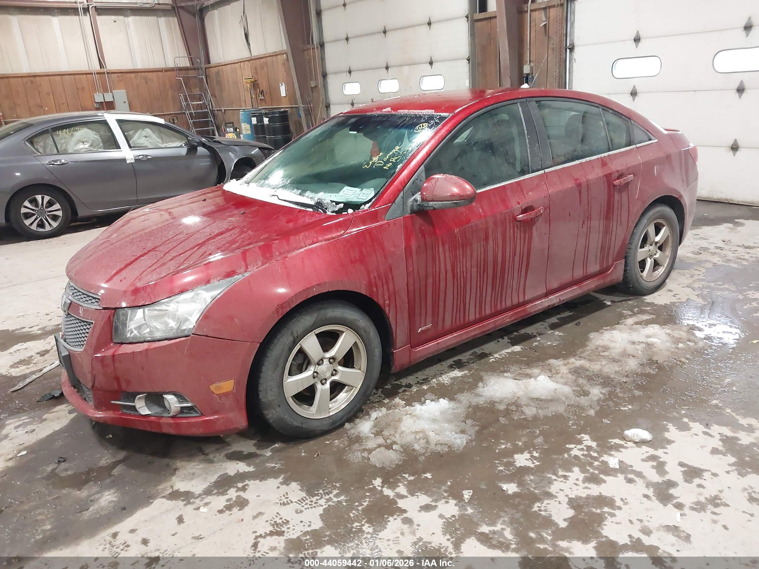 CHEVROLET CRUZE image 2