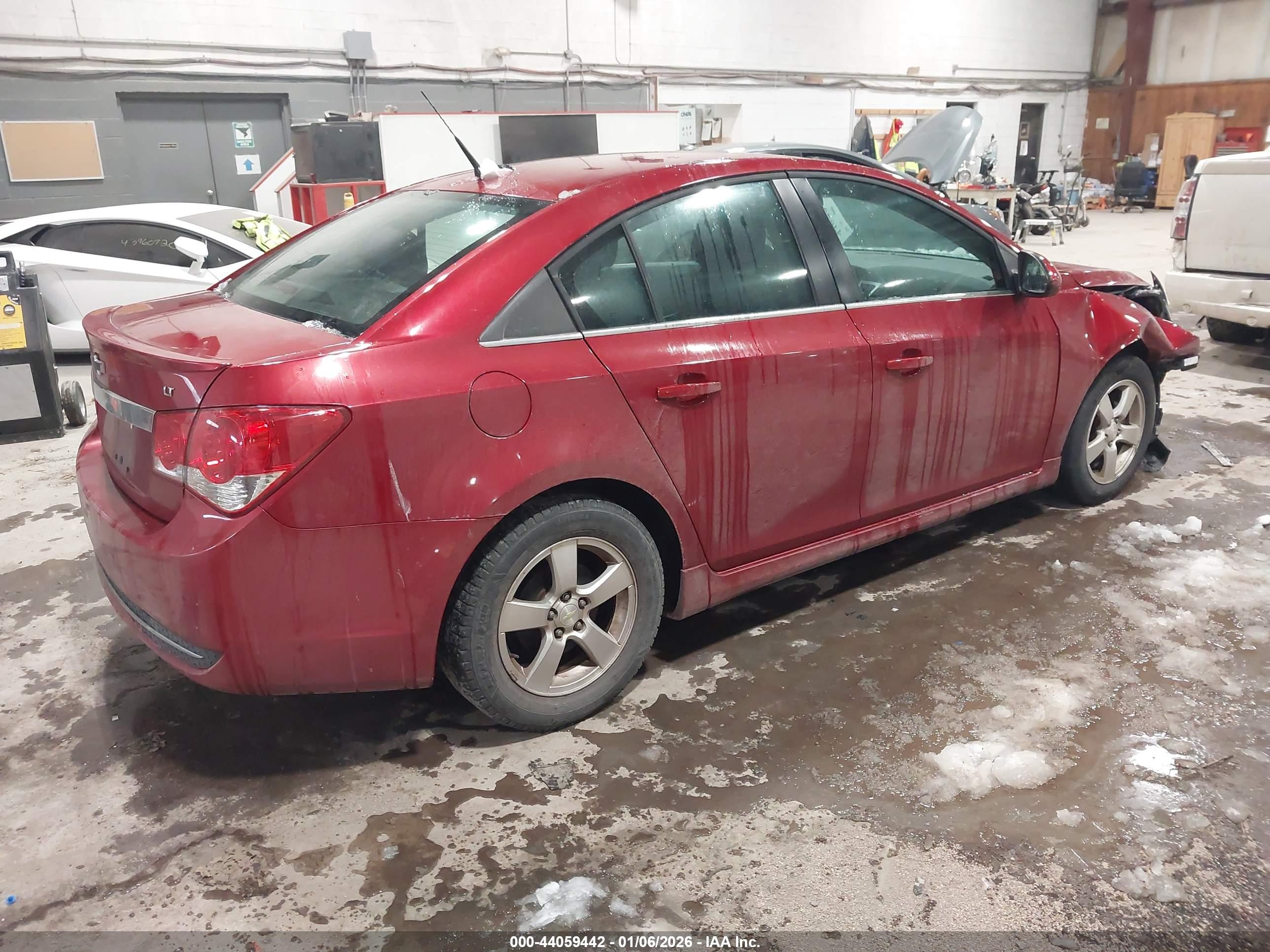 CHEVROLET CRUZE image 4