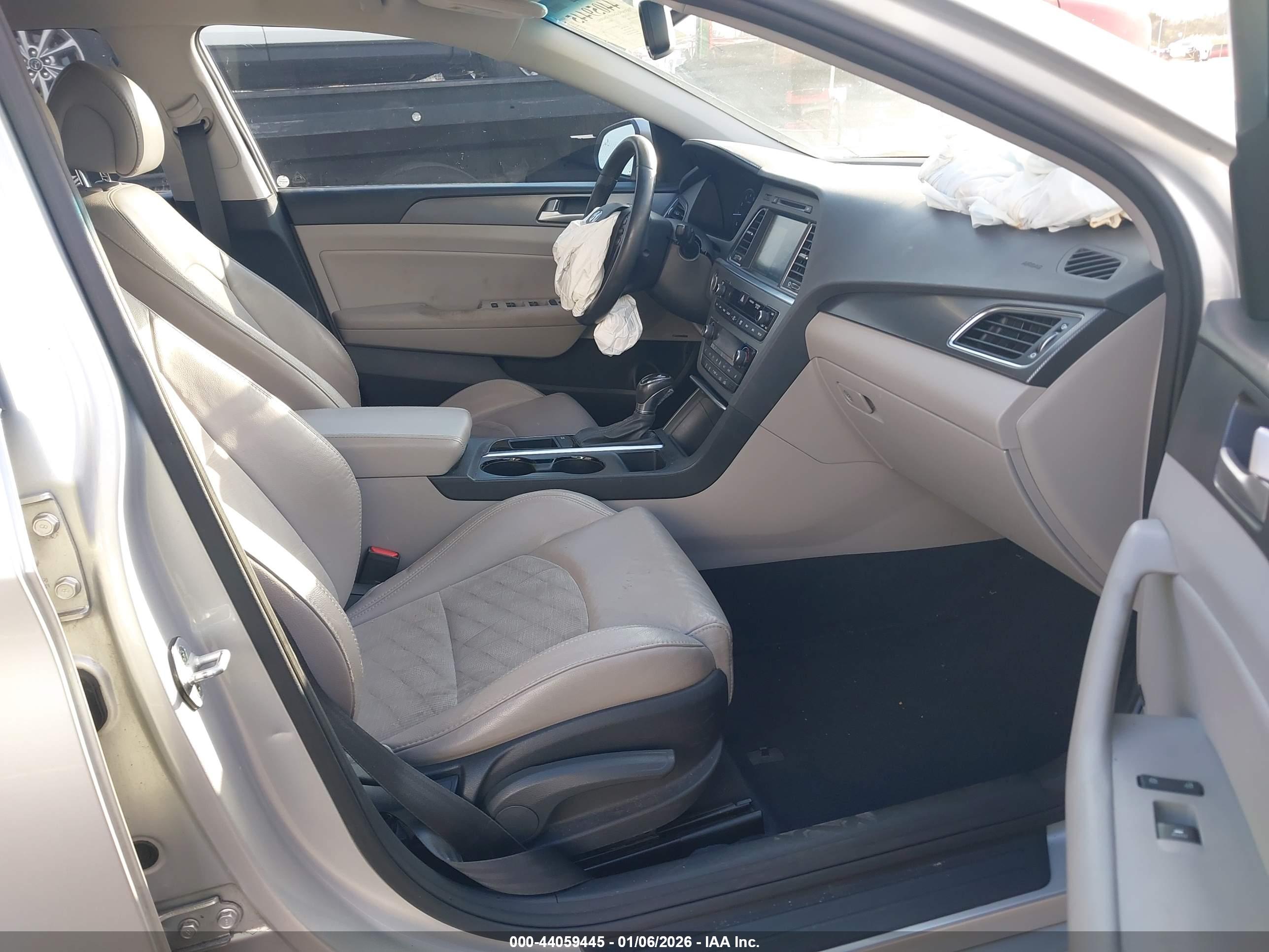 HYUNDAI SONATA image 5