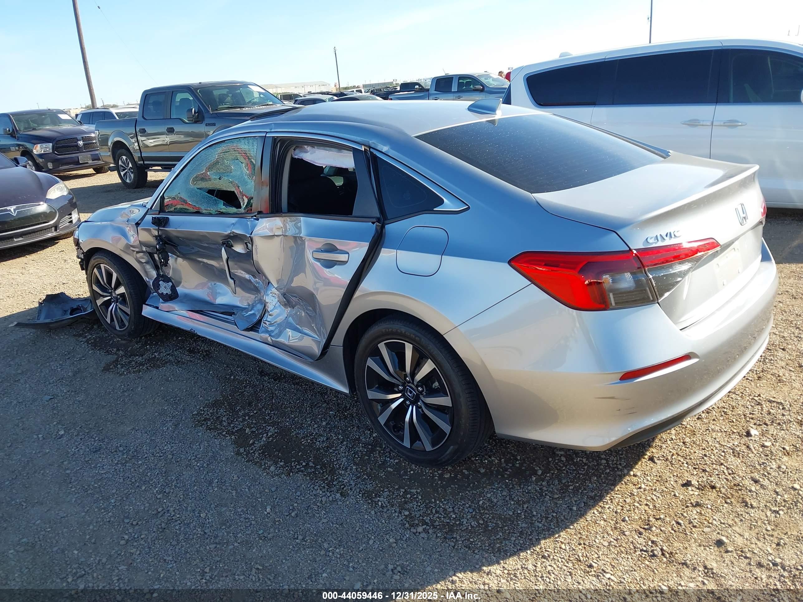 HONDA CIVIC image 3