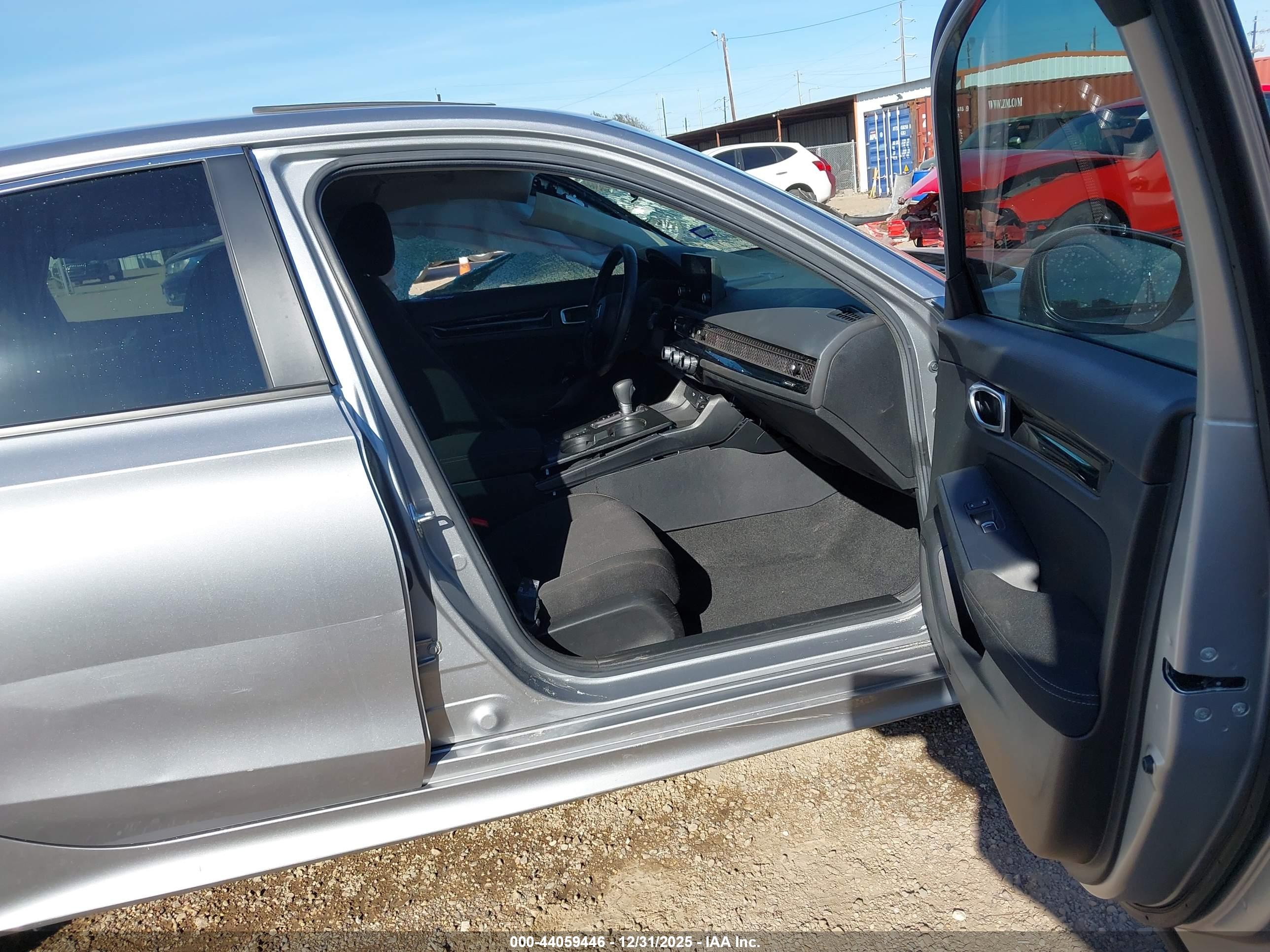 HONDA CIVIC image 5