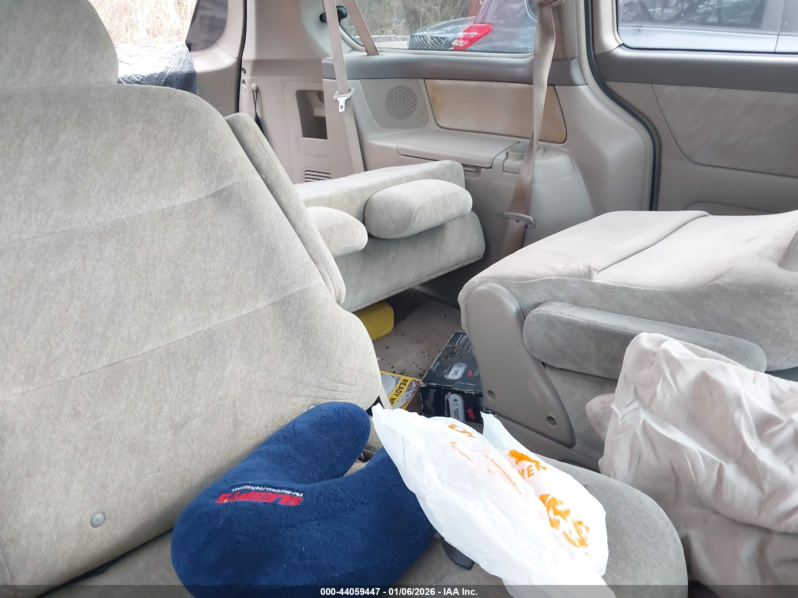 HONDA ODYSSEY image 8