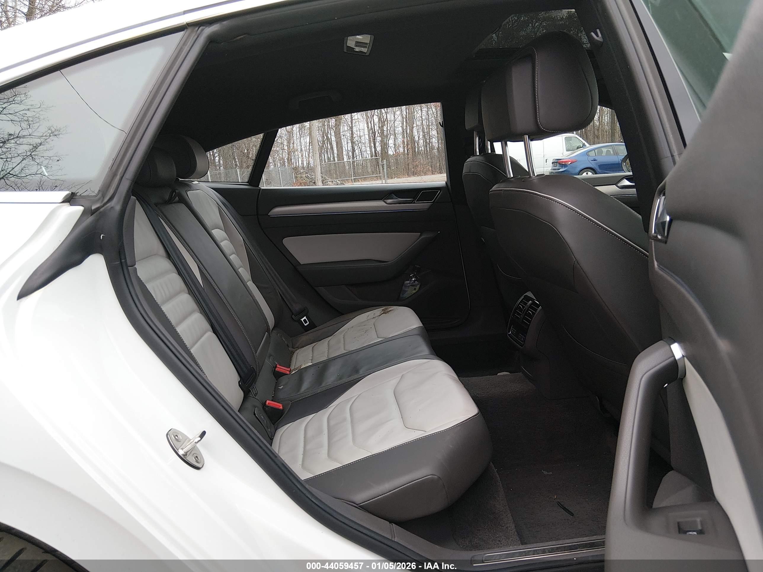 VOLKSWAGEN ARTEON image 8