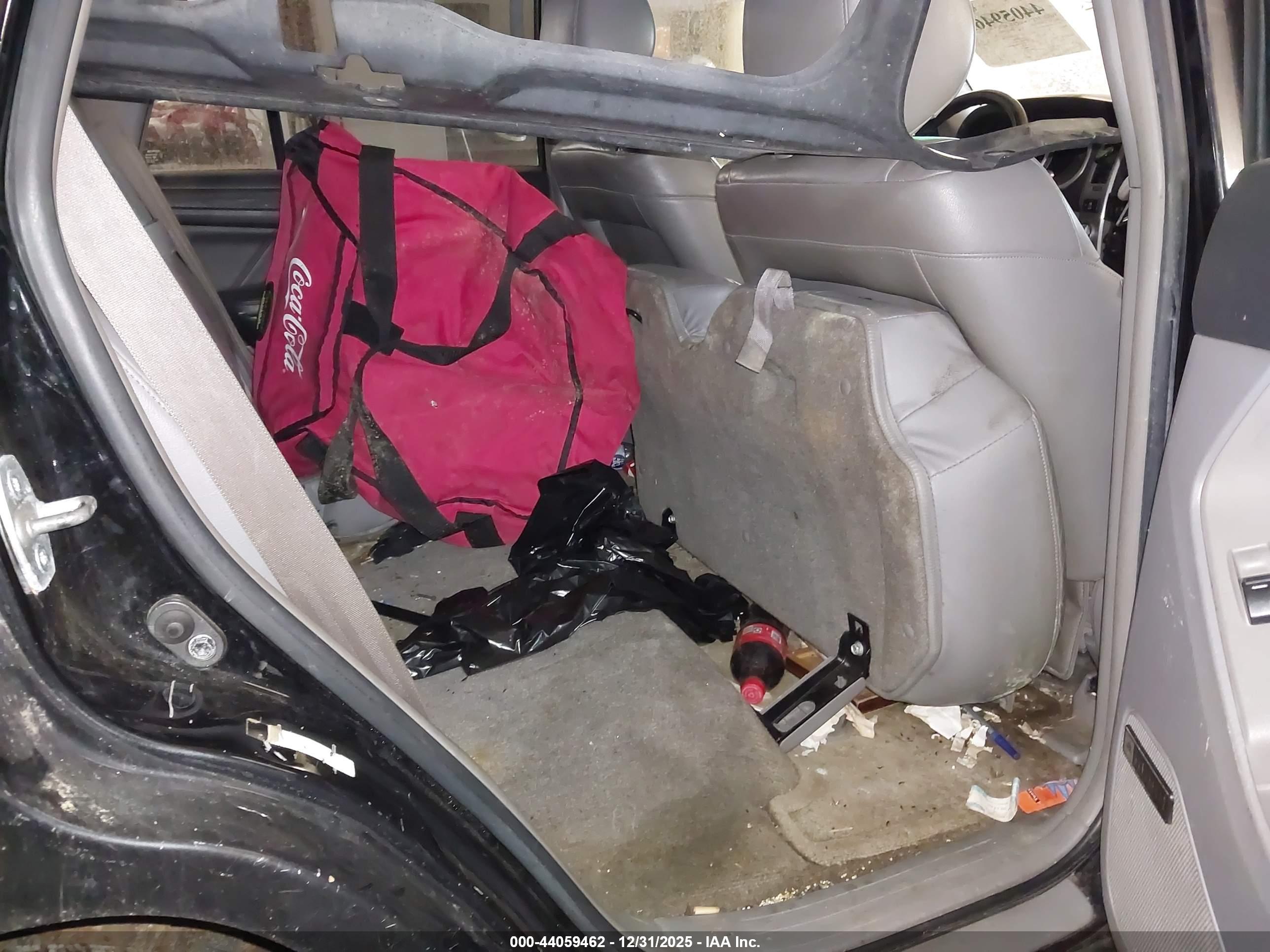 TOYOTA 4RUNNER image 8