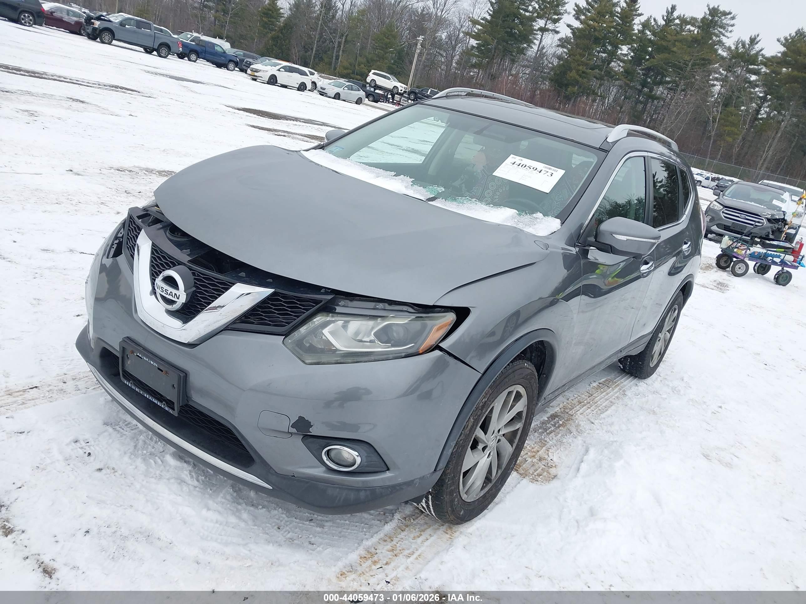 NISSAN ROGUE image 2