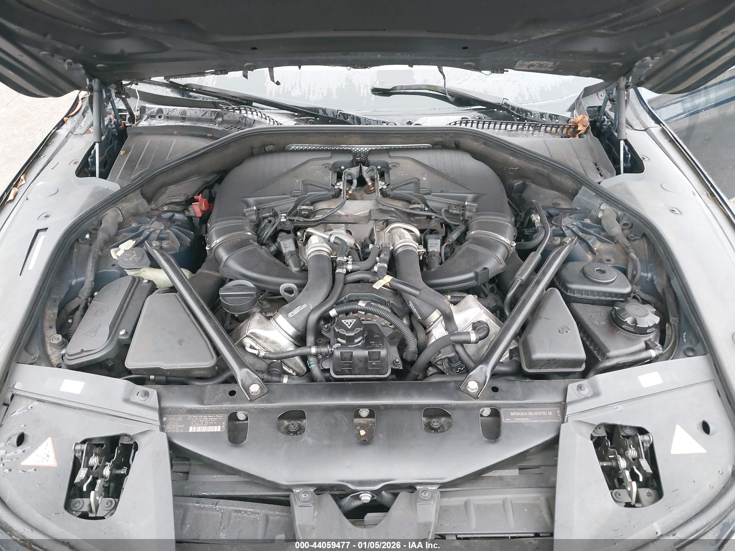 BMW 750LI image 10