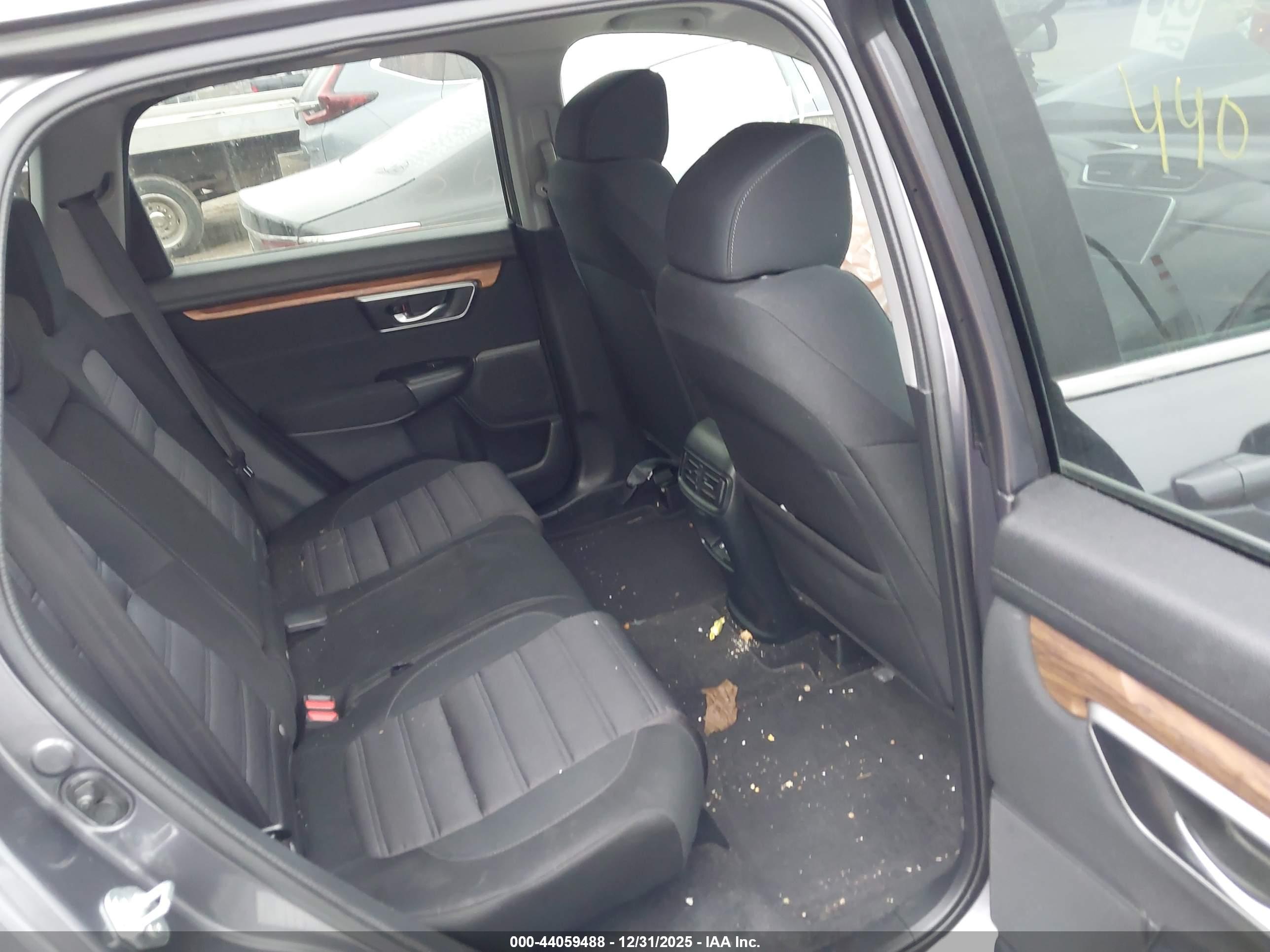 HONDA CR-V image 8