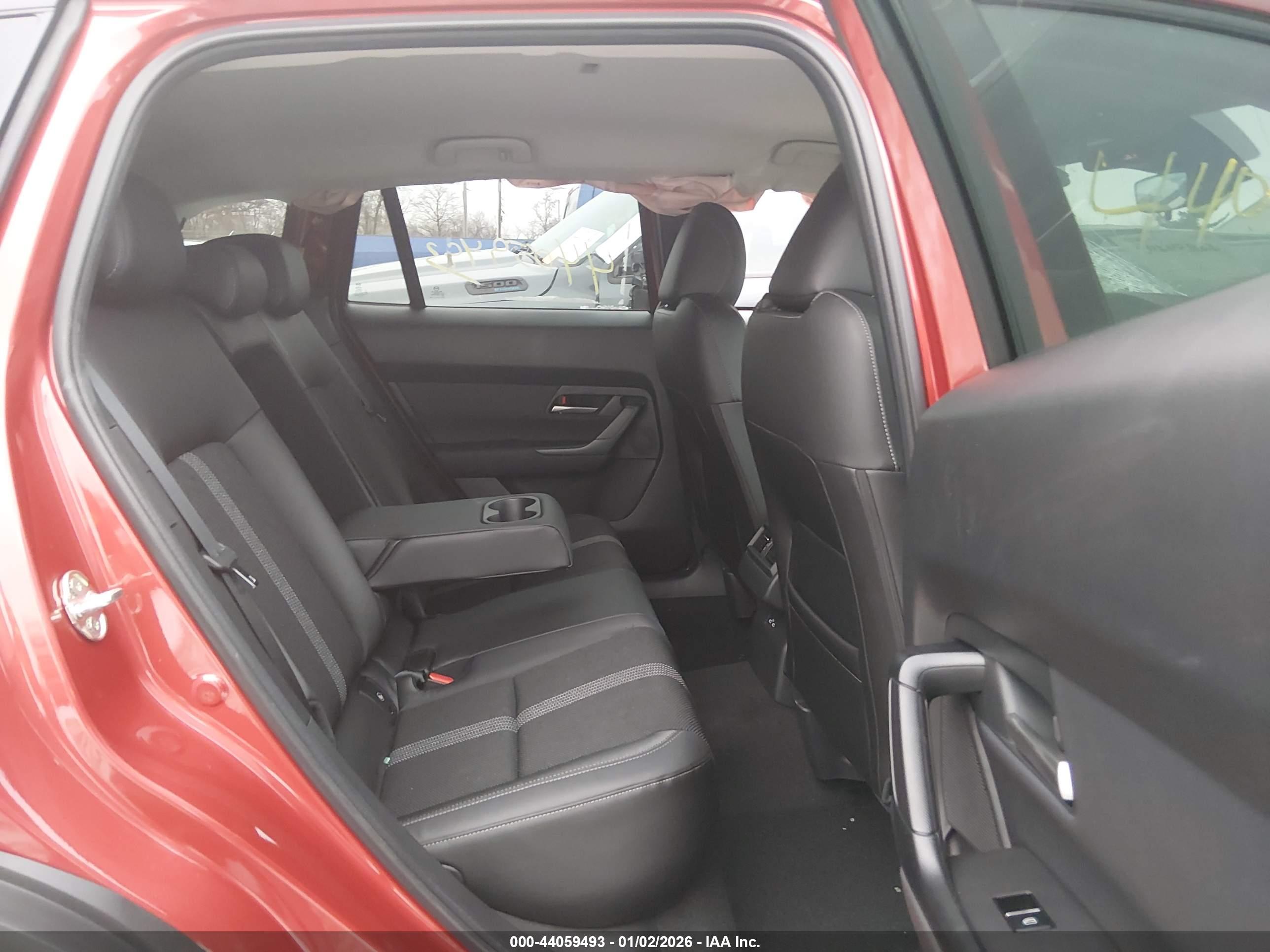 MAZDA CX-50 image 8