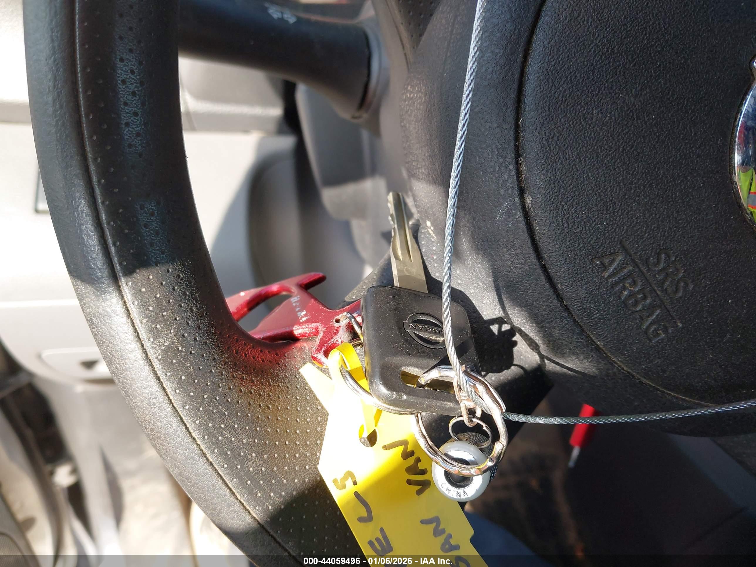 NISSAN NV200 image 11