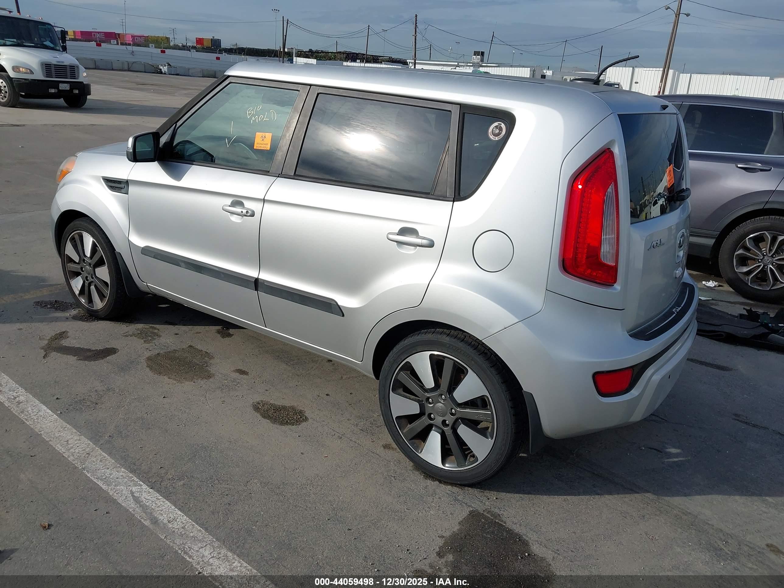 KIA SOUL image 3