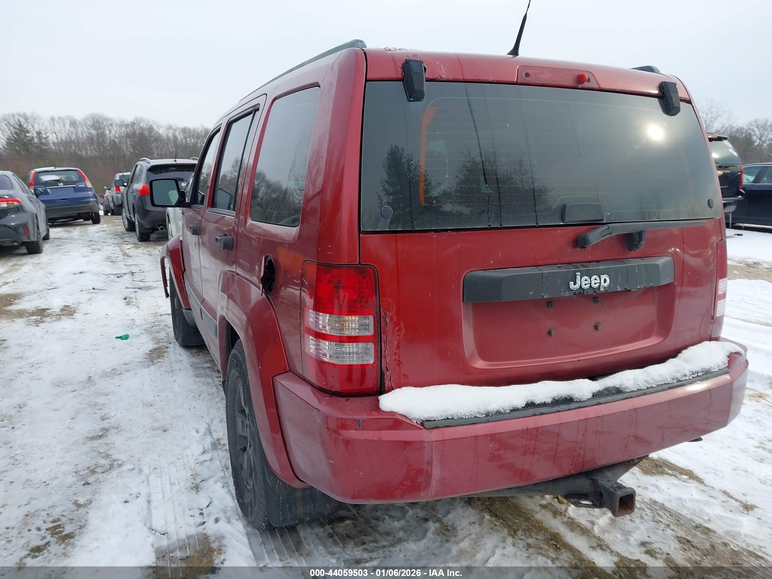 JEEP LIBERTY image 3