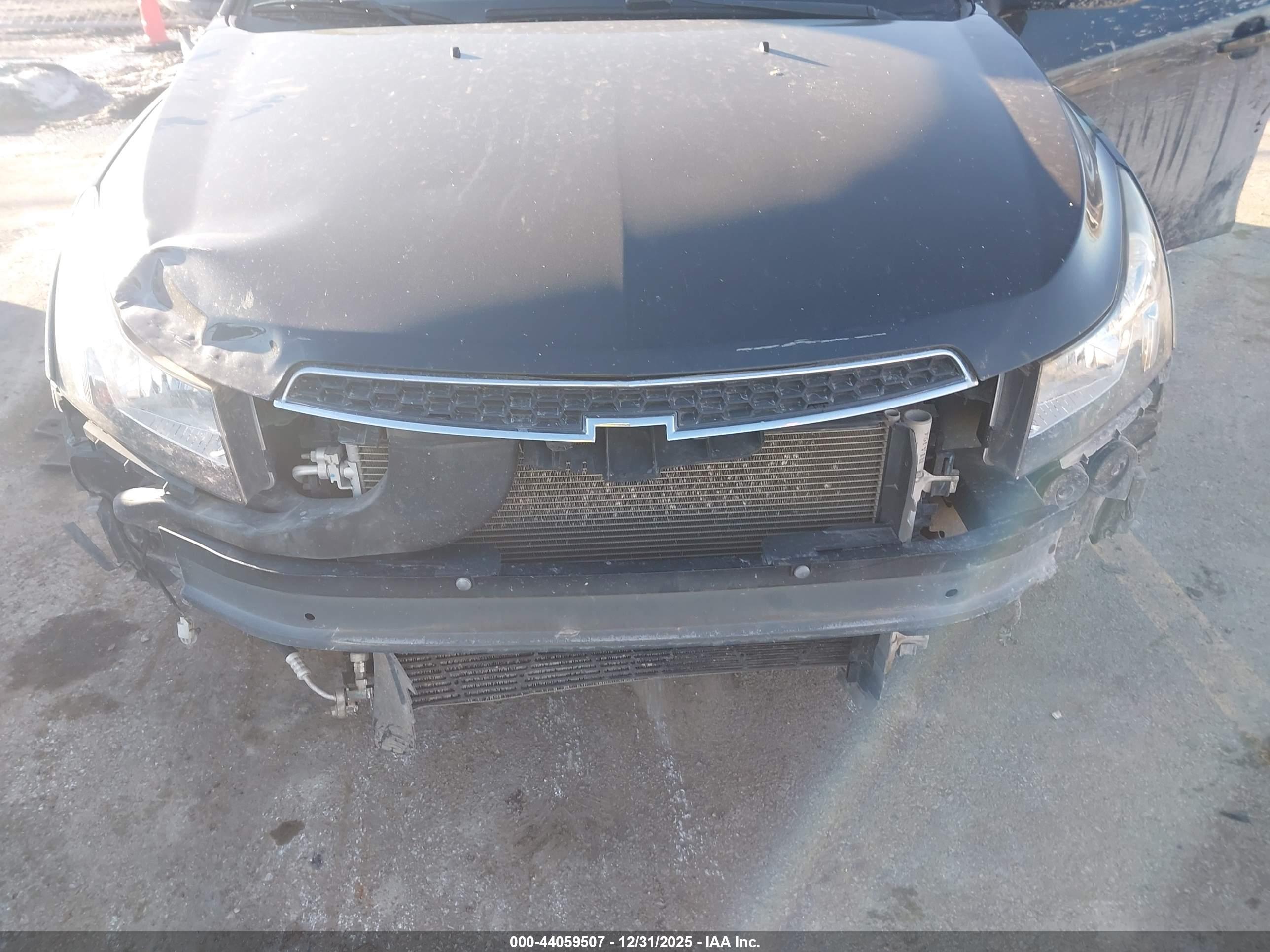 CHEVROLET CRUZE image 6