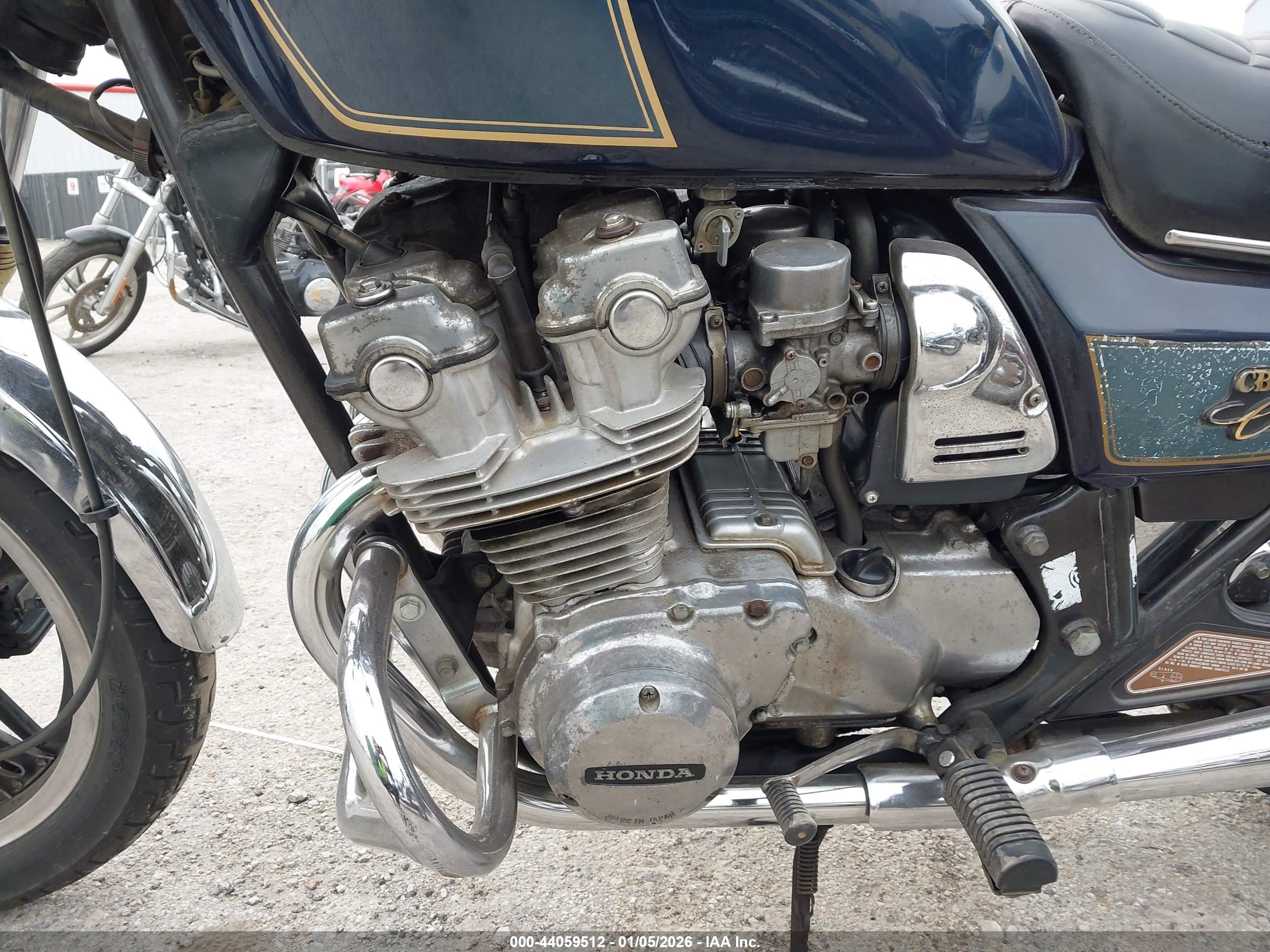 HONDA CB750 image 9