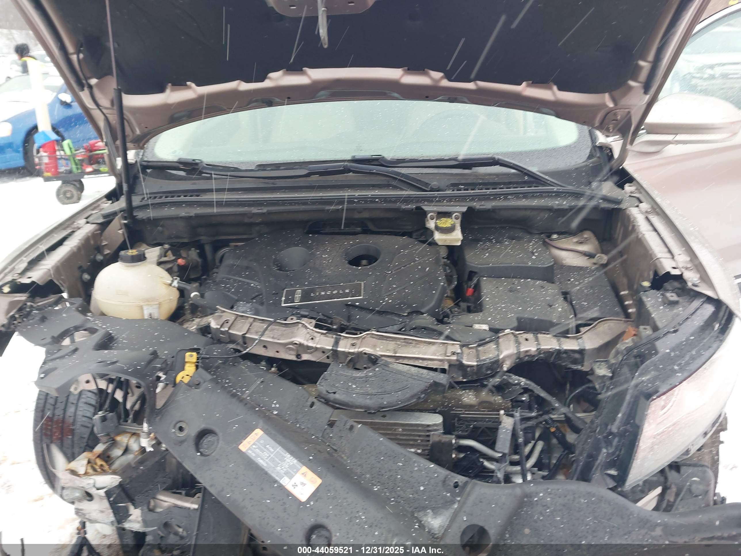 LINCOLN MKC image 10