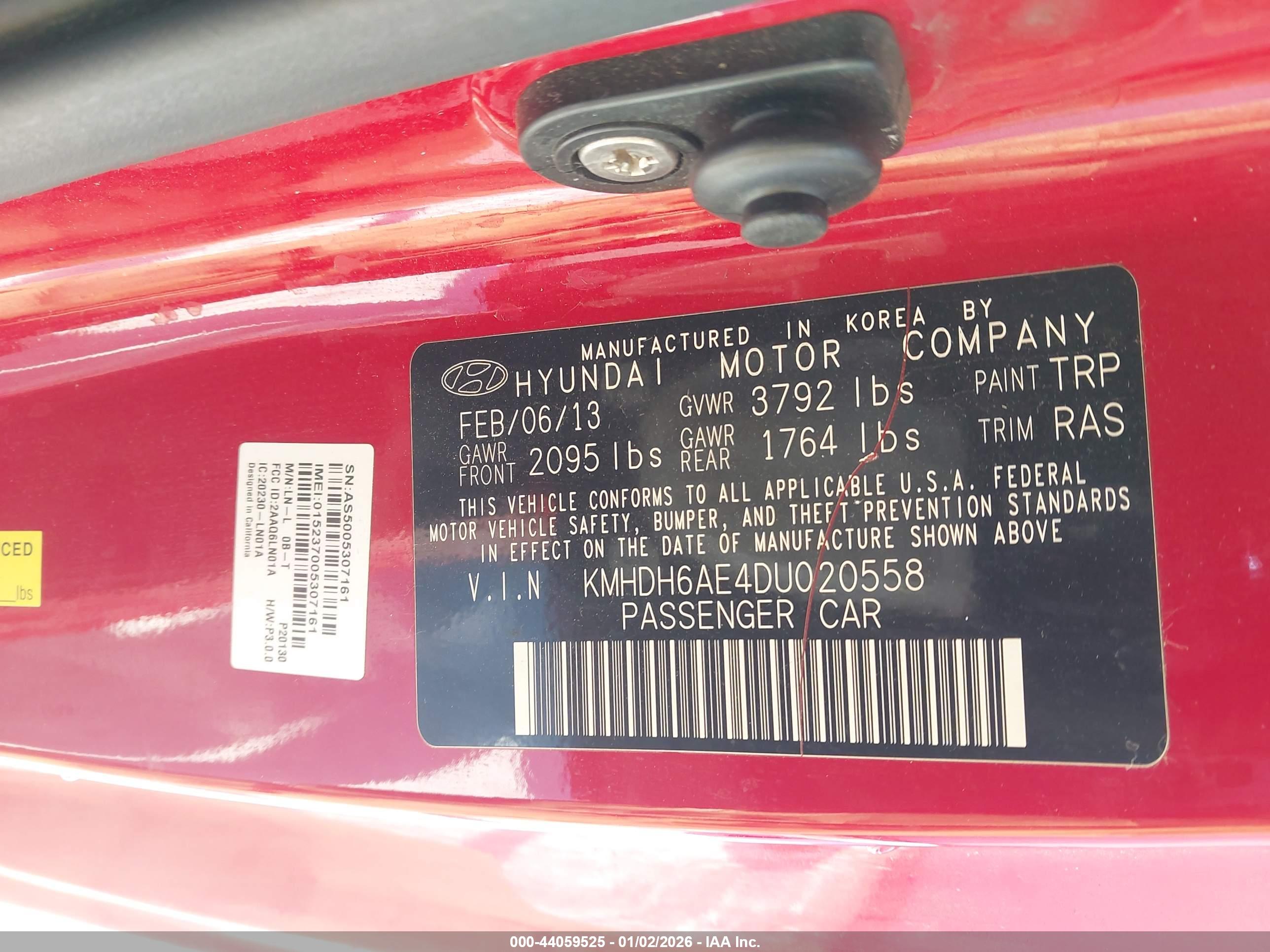 HYUNDAI ELANTRA image 9
