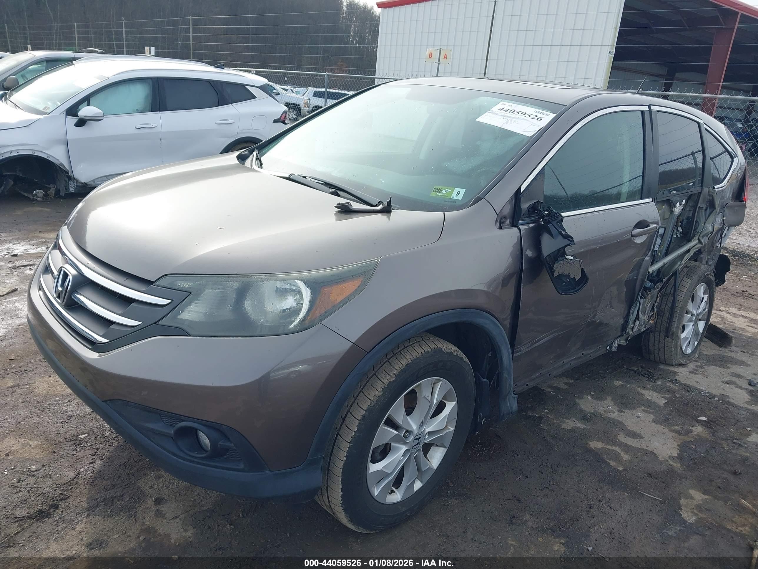 HONDA CR-V image 2