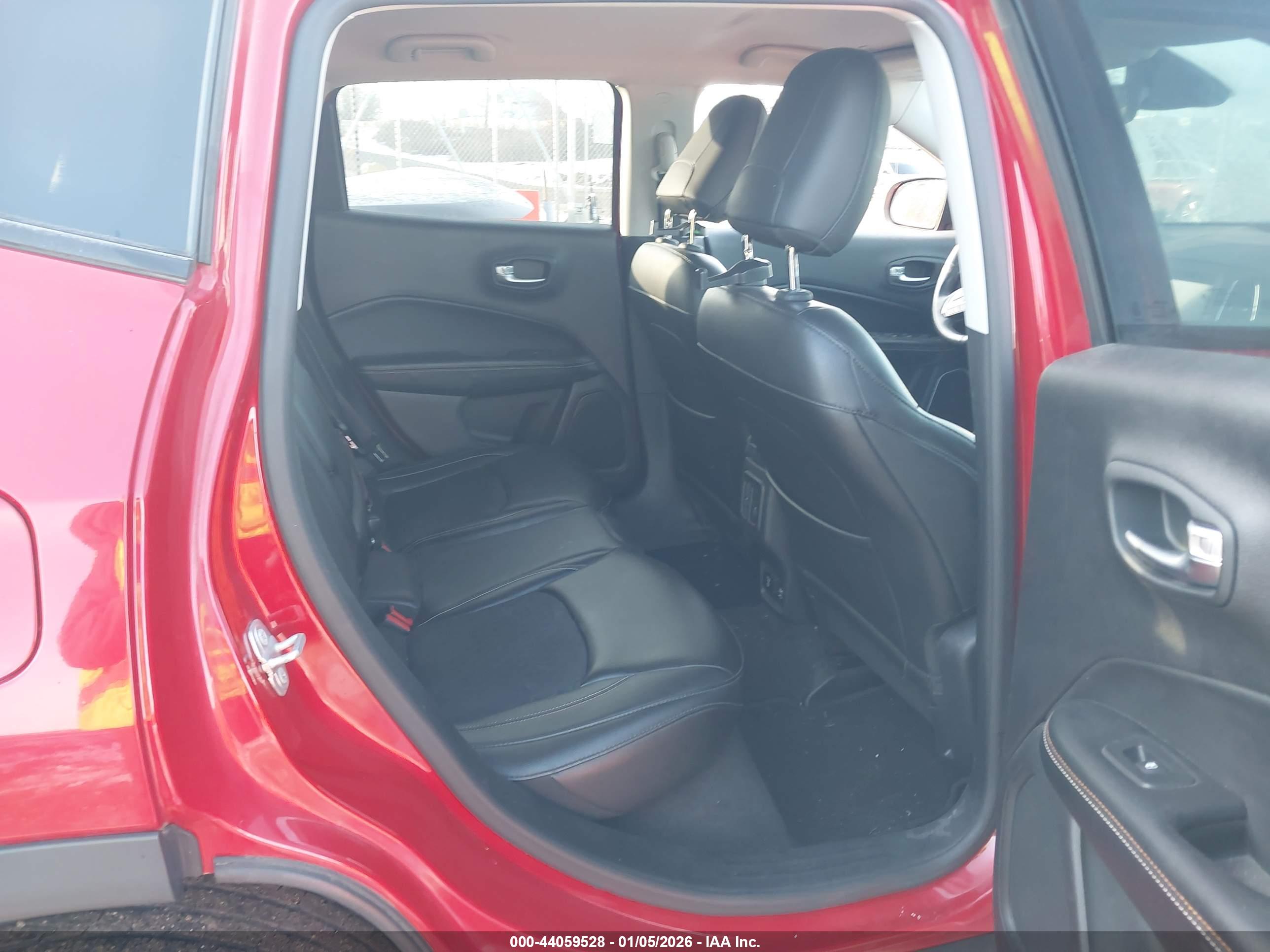 JEEP COMPASS image 8
