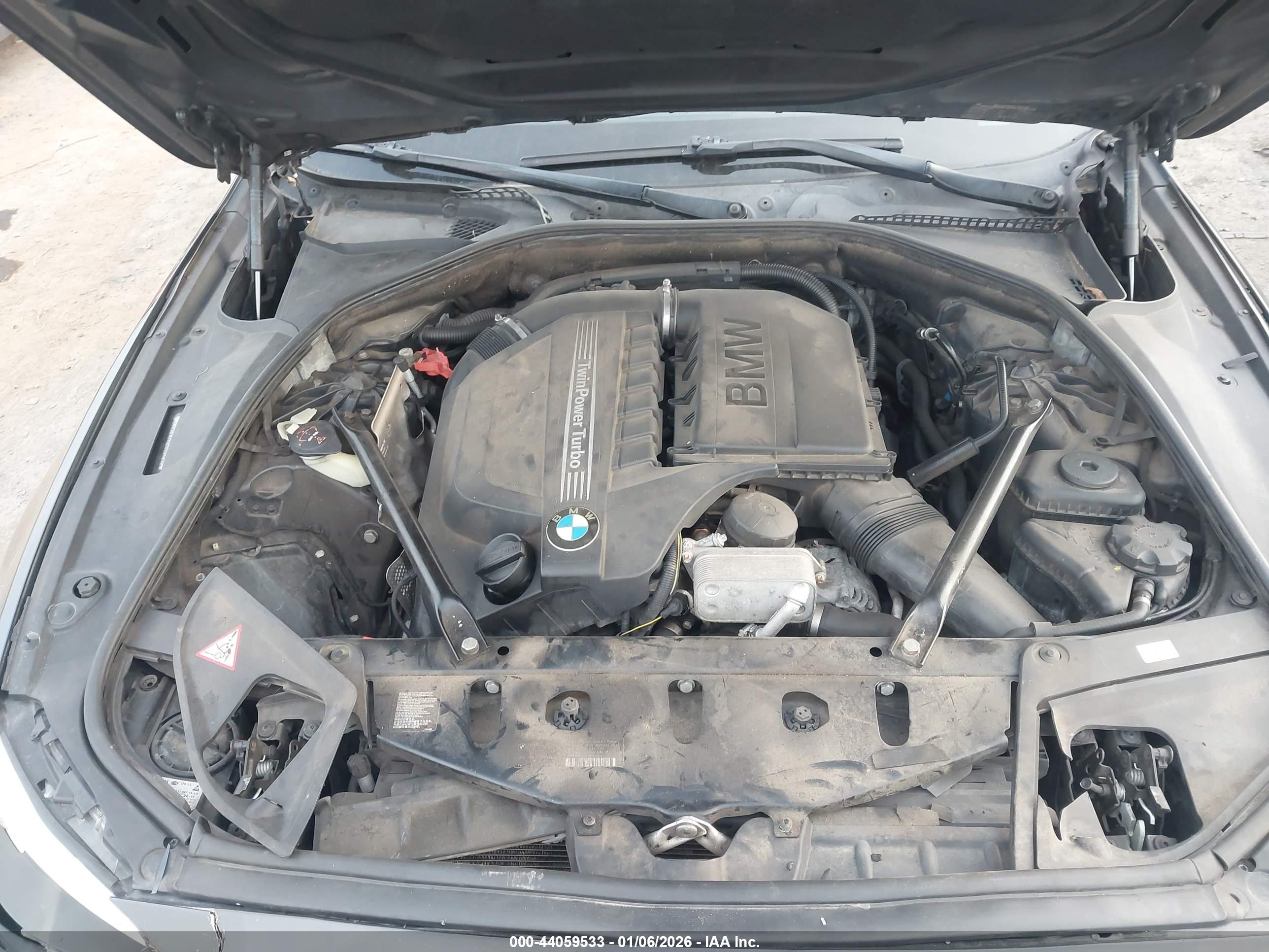 BMW 535I image 10