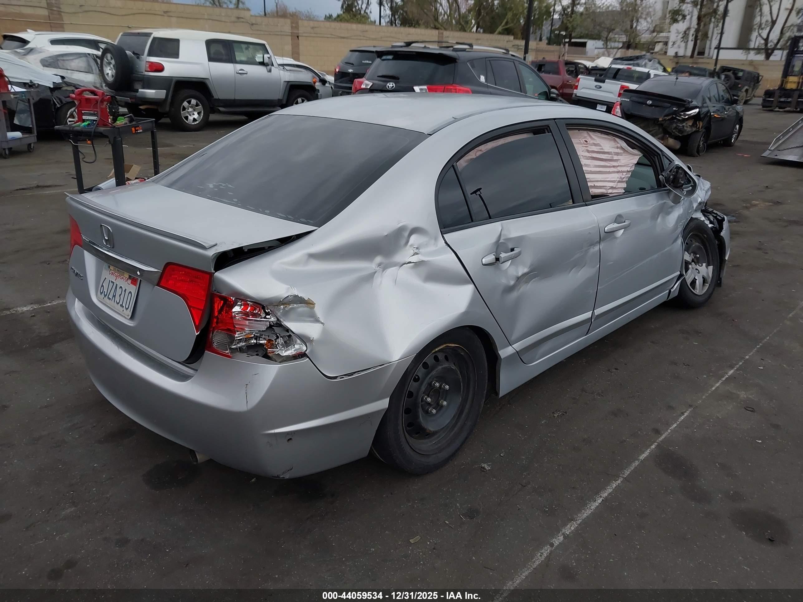 HONDA CIVIC image 4