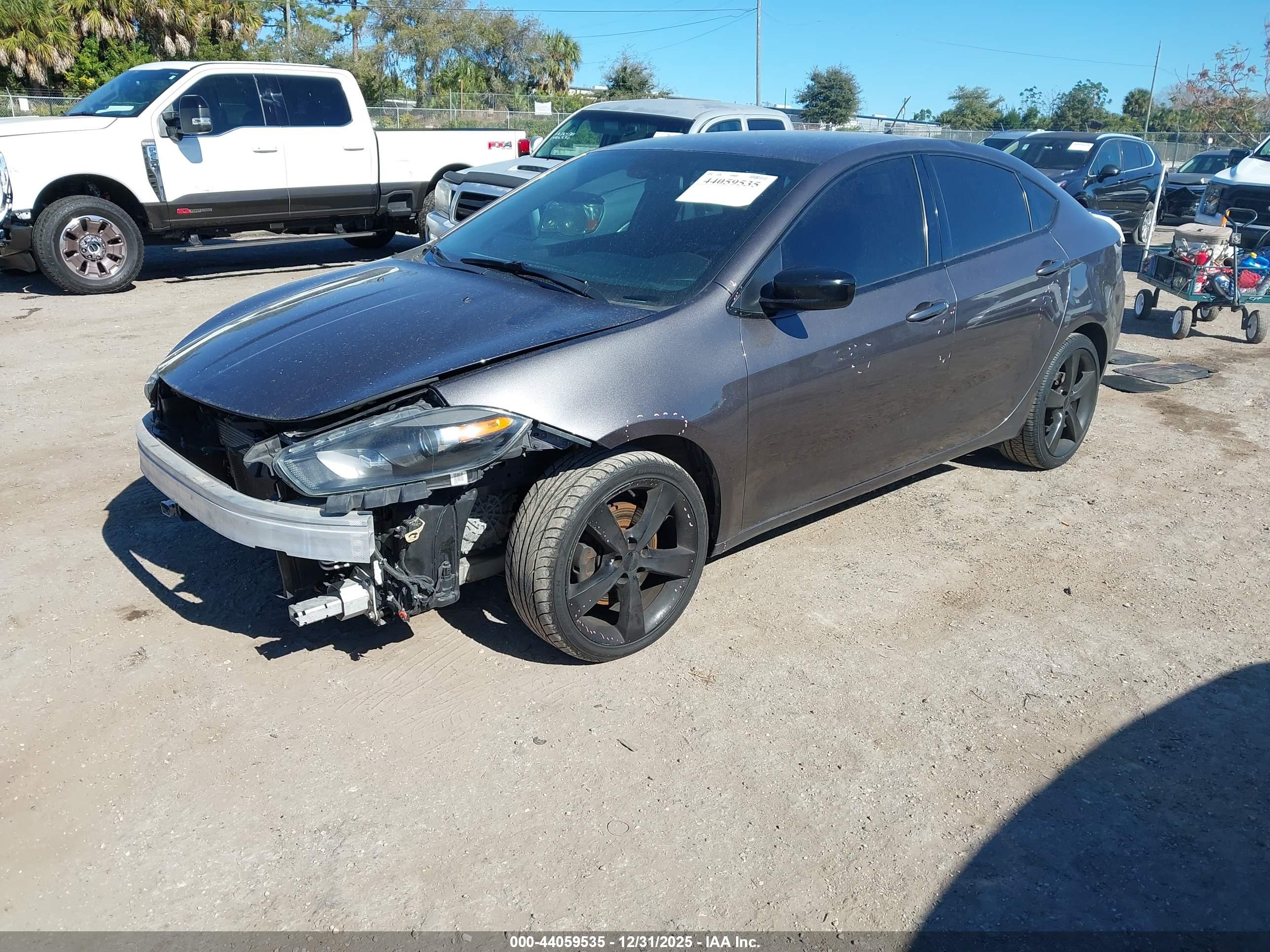 DODGE DART image 2