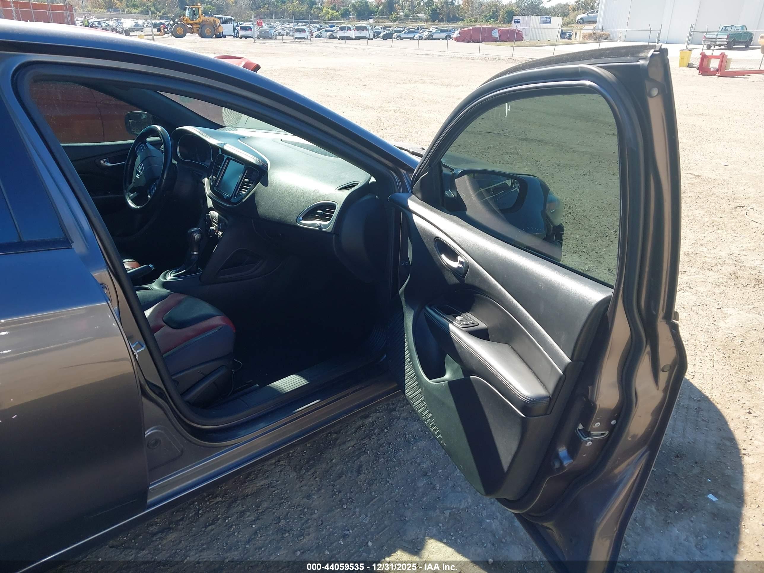 DODGE DART image 5