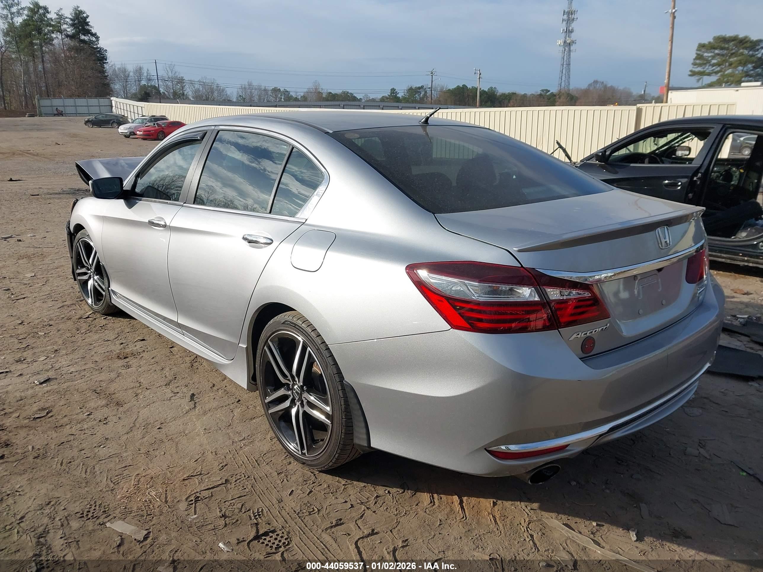 HONDA ACCORD image 3