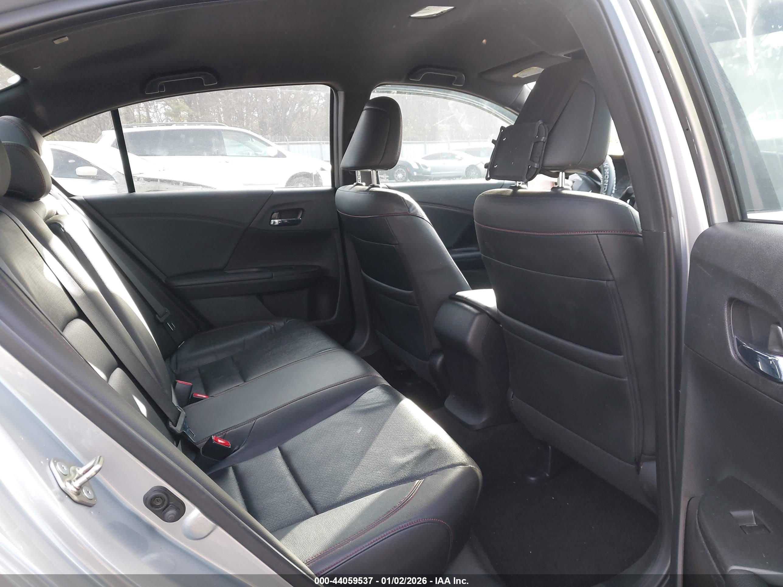 HONDA ACCORD image 8