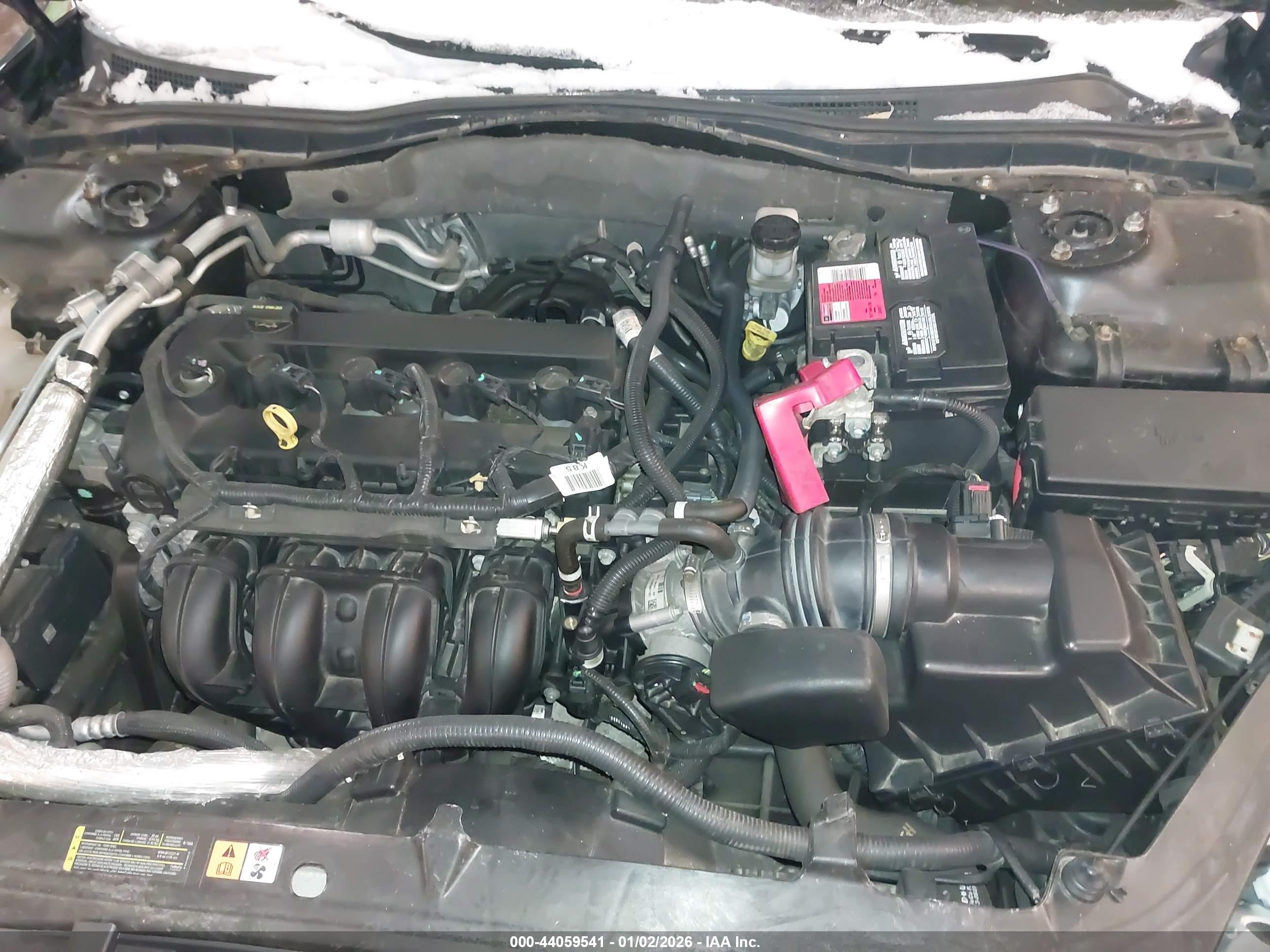 FORD FUSION image 10