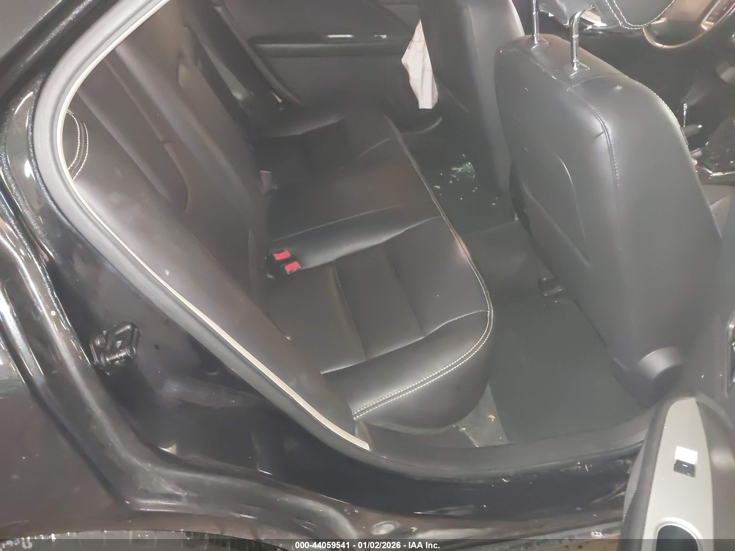 FORD FUSION image 8