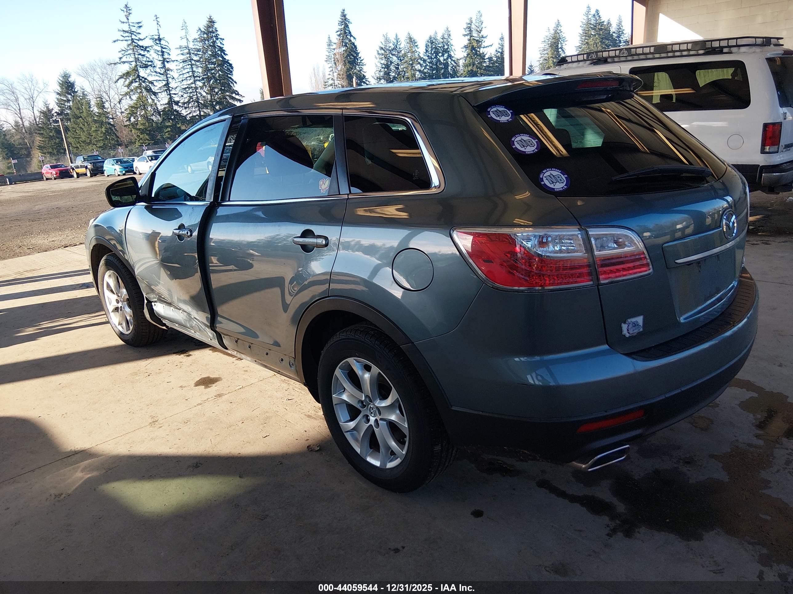 MAZDA CX-9 image 3