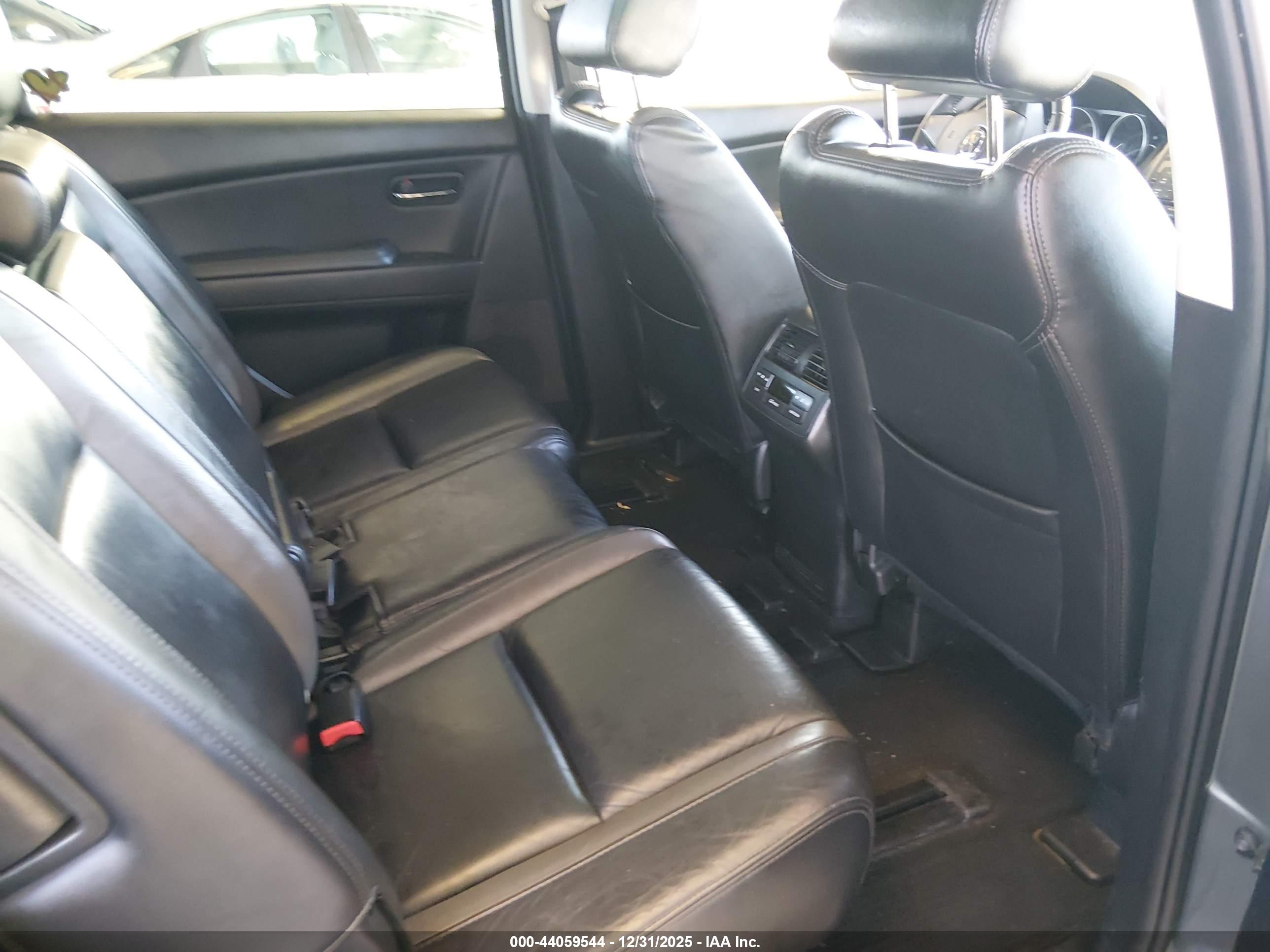 MAZDA CX-9 image 8