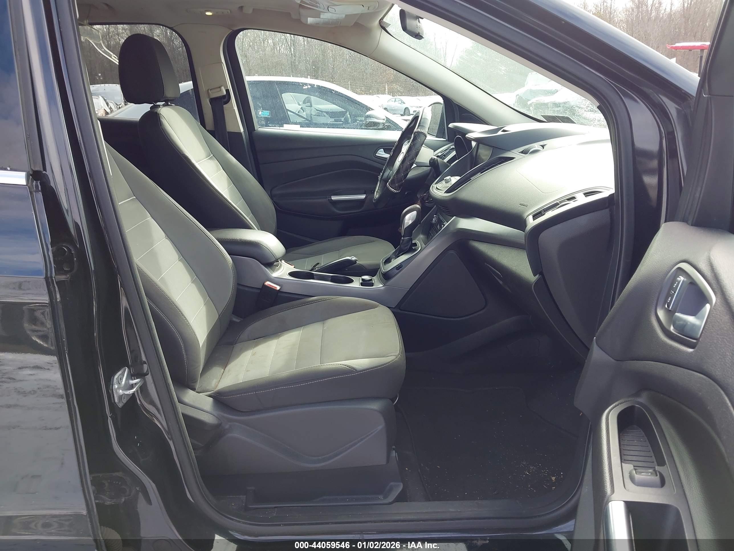 FORD ESCAPE image 5