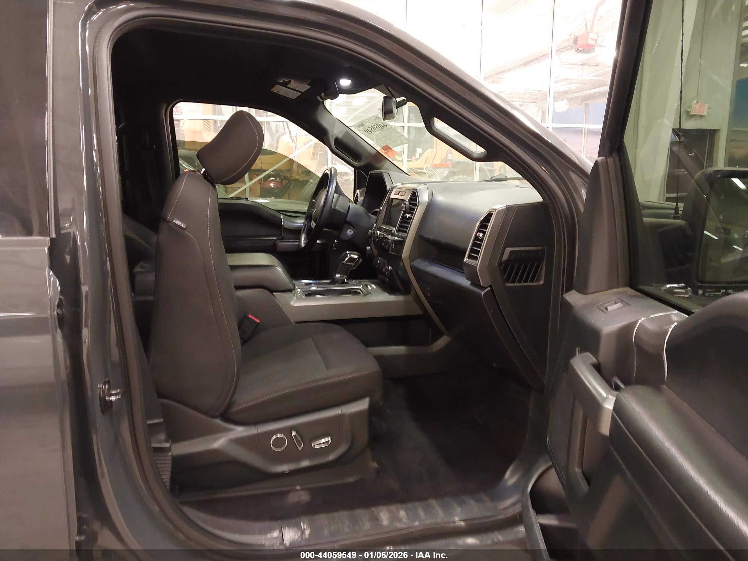 FORD F-150 image 5