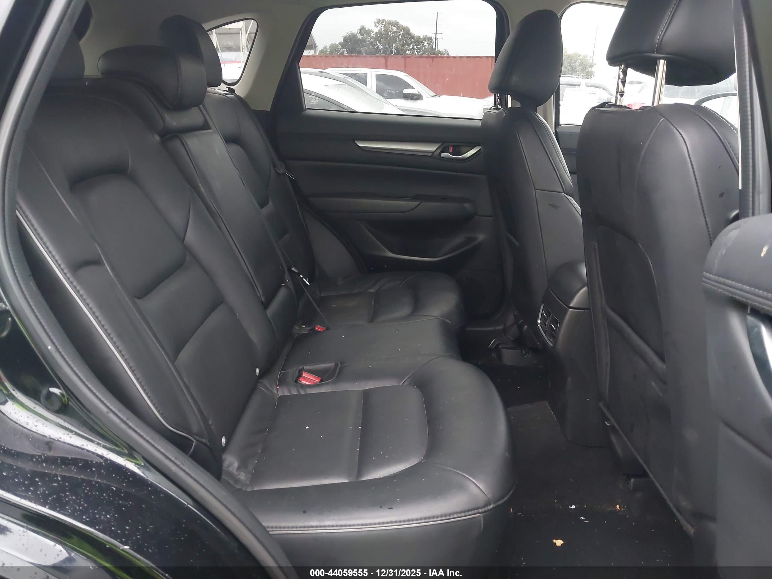 MAZDA CX-5 image 8
