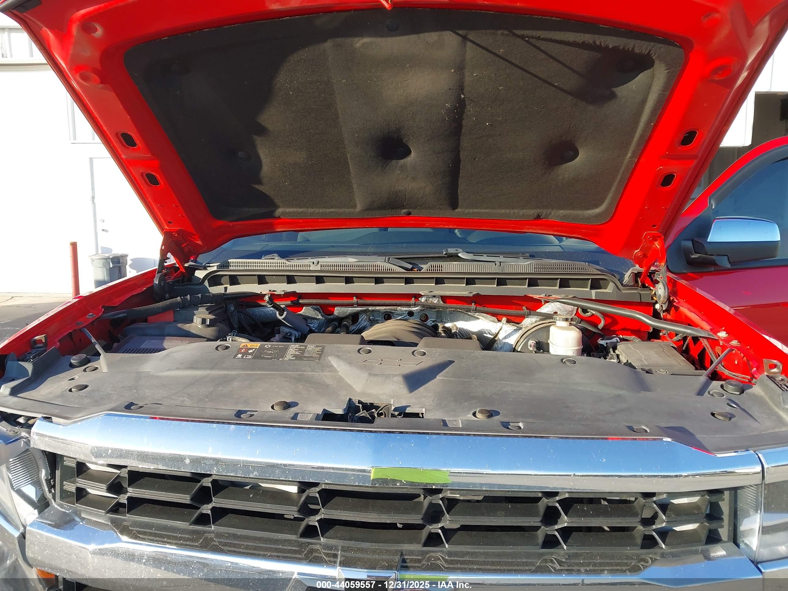 CHEVROLET SILVERADO image 10