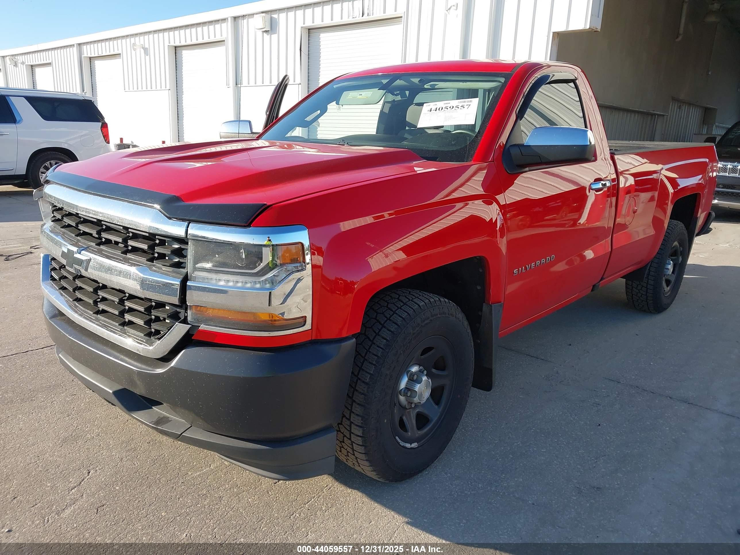 CHEVROLET SILVERADO image 2