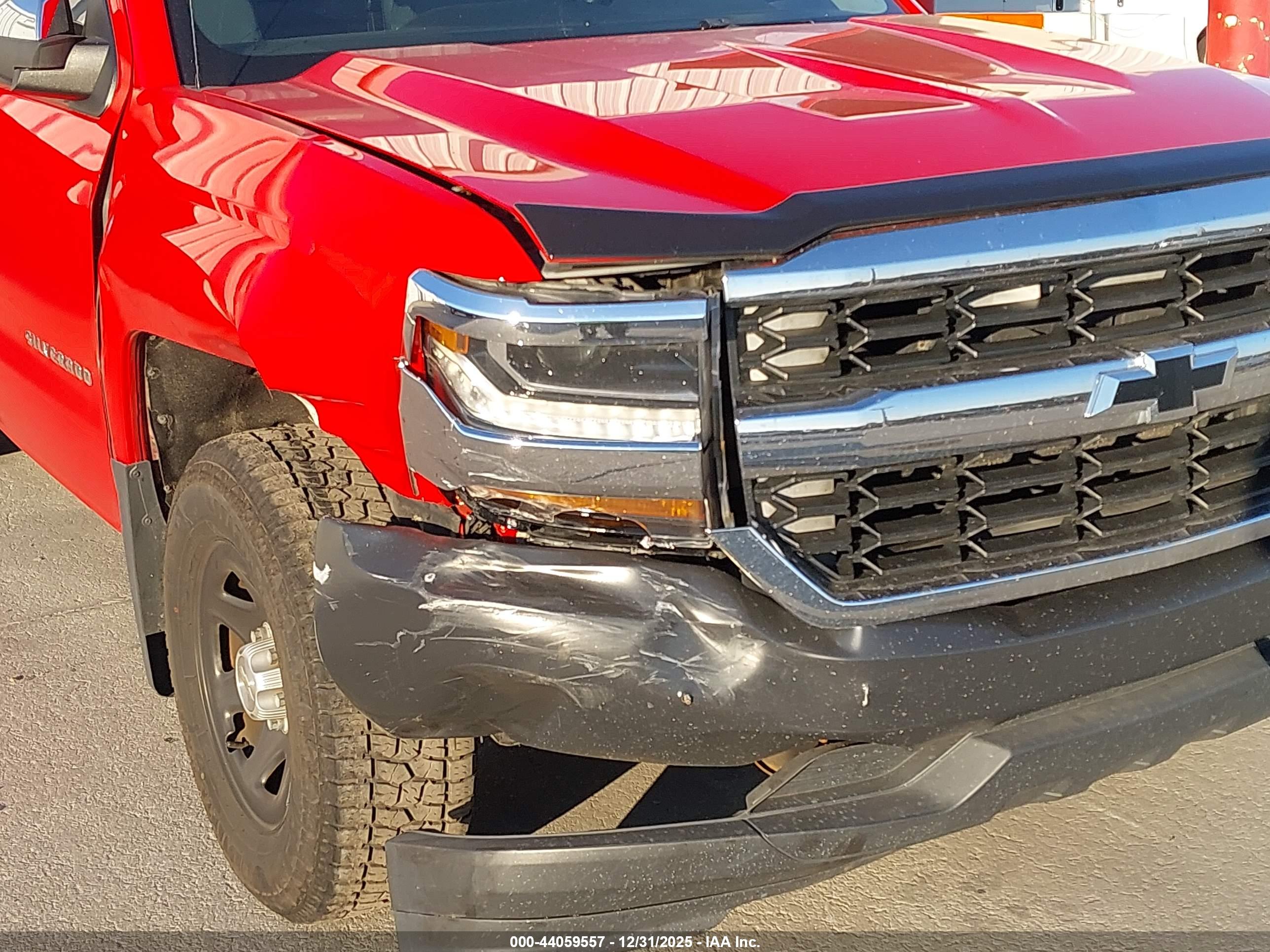 CHEVROLET SILVERADO image 6
