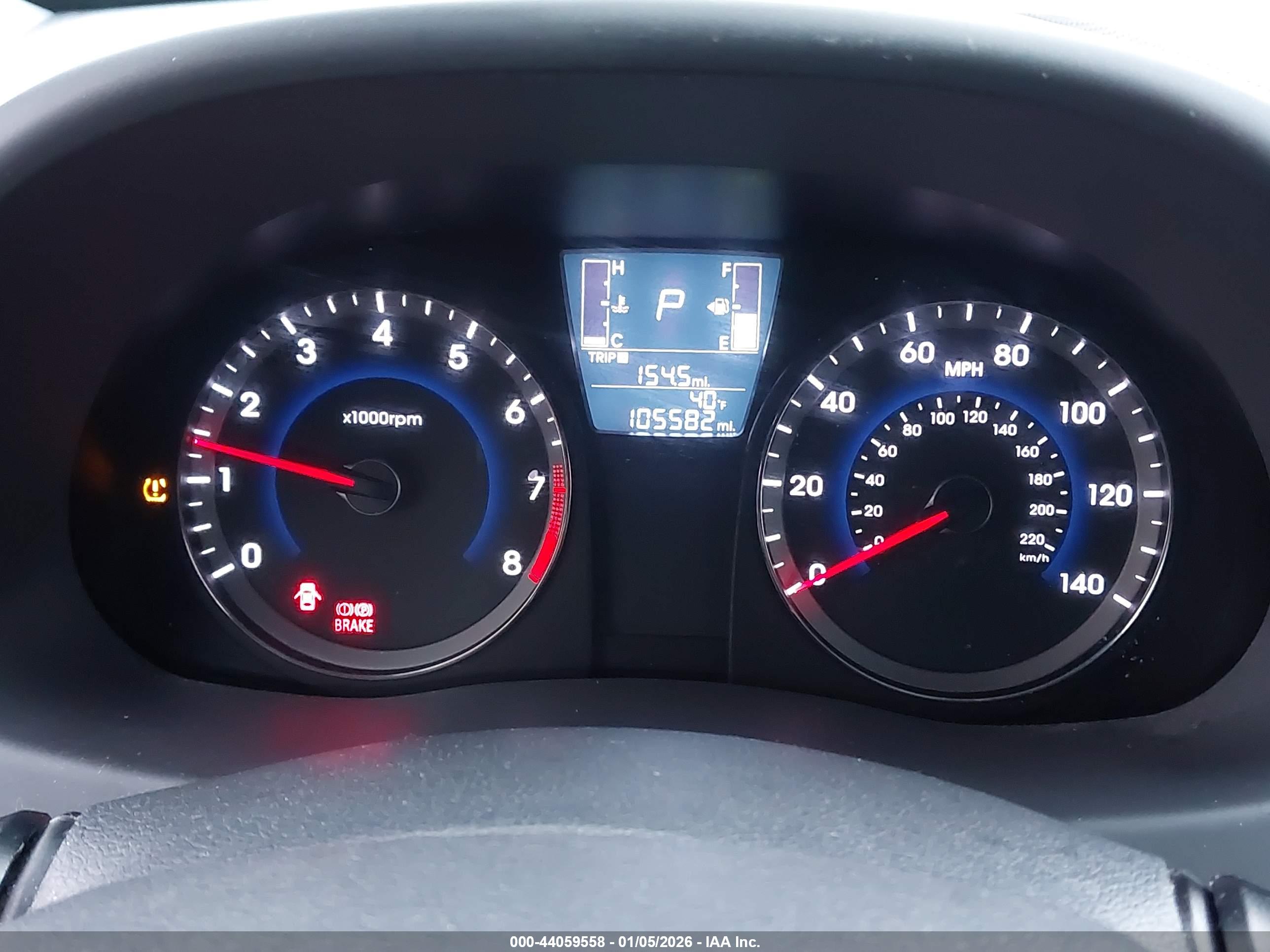 HYUNDAI ACCENT image 7